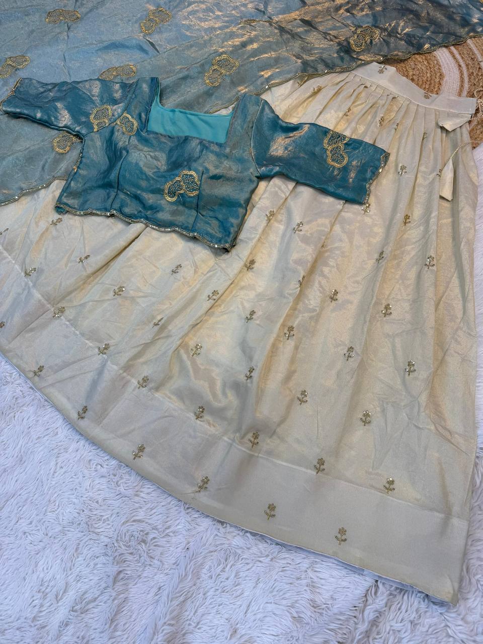 #Color_SeaBlue