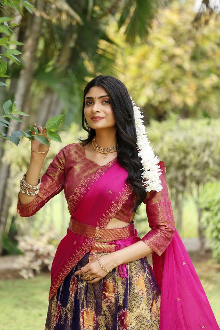 #Color_Pink