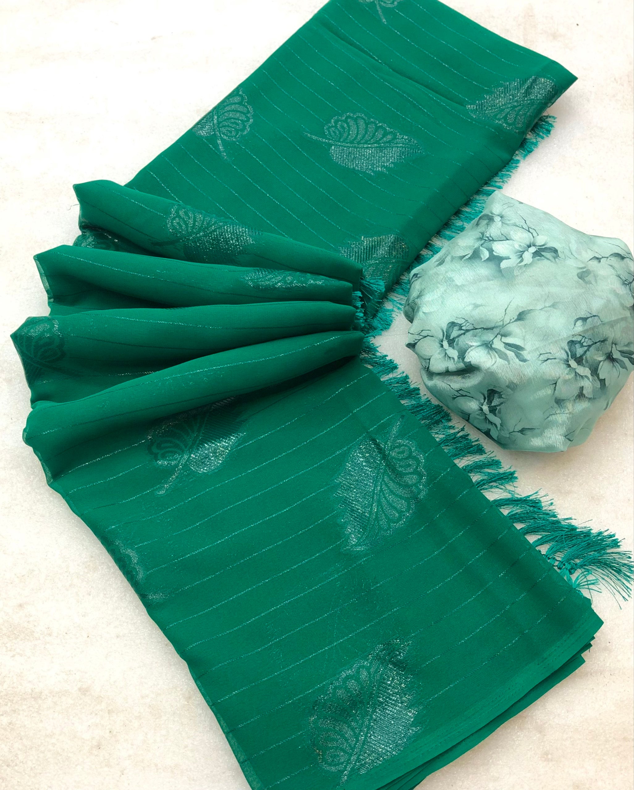 Mithilia Chiffon Leaf Design Weaving Saree