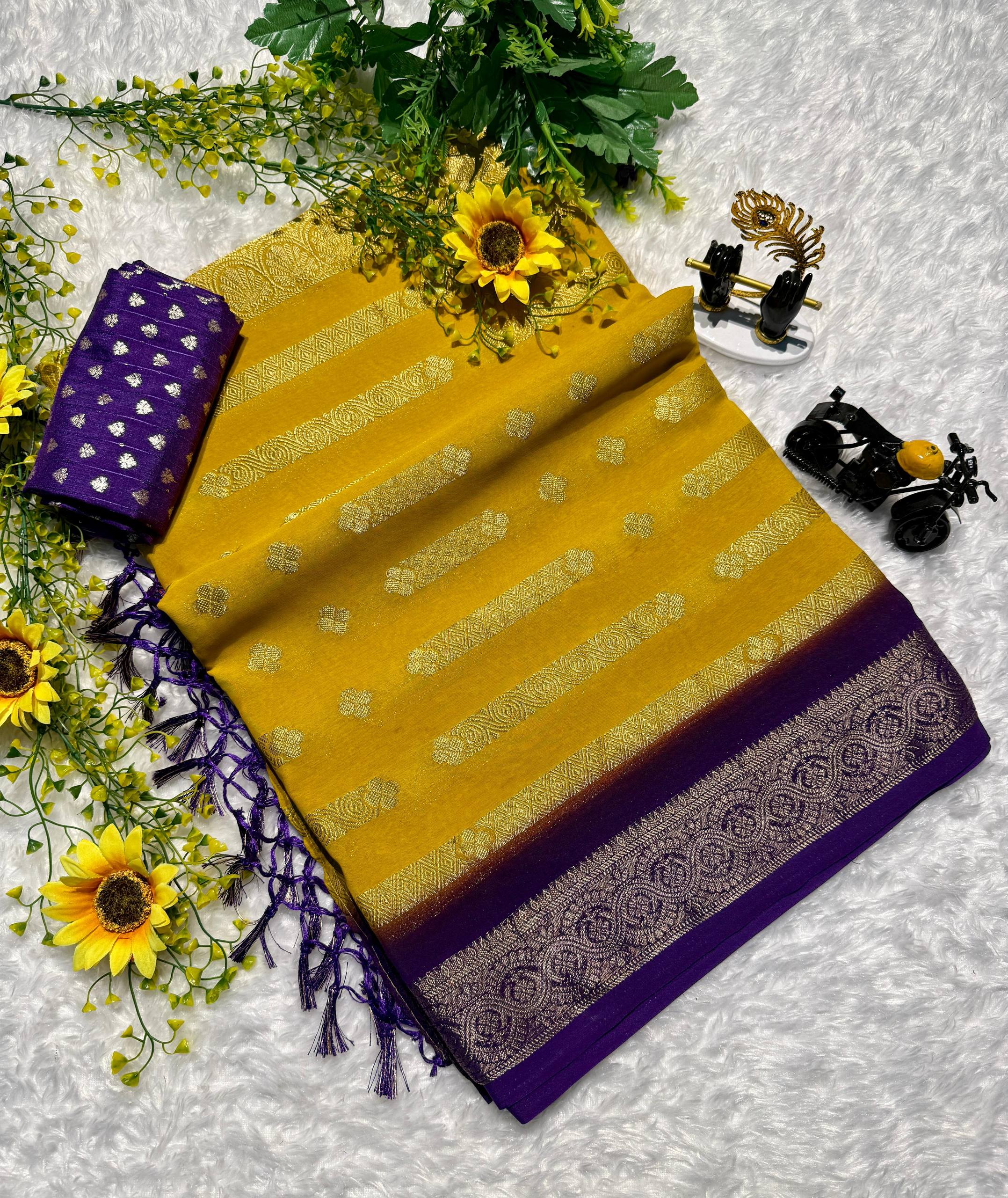 Task Dola Silk Butti Weaving Saree