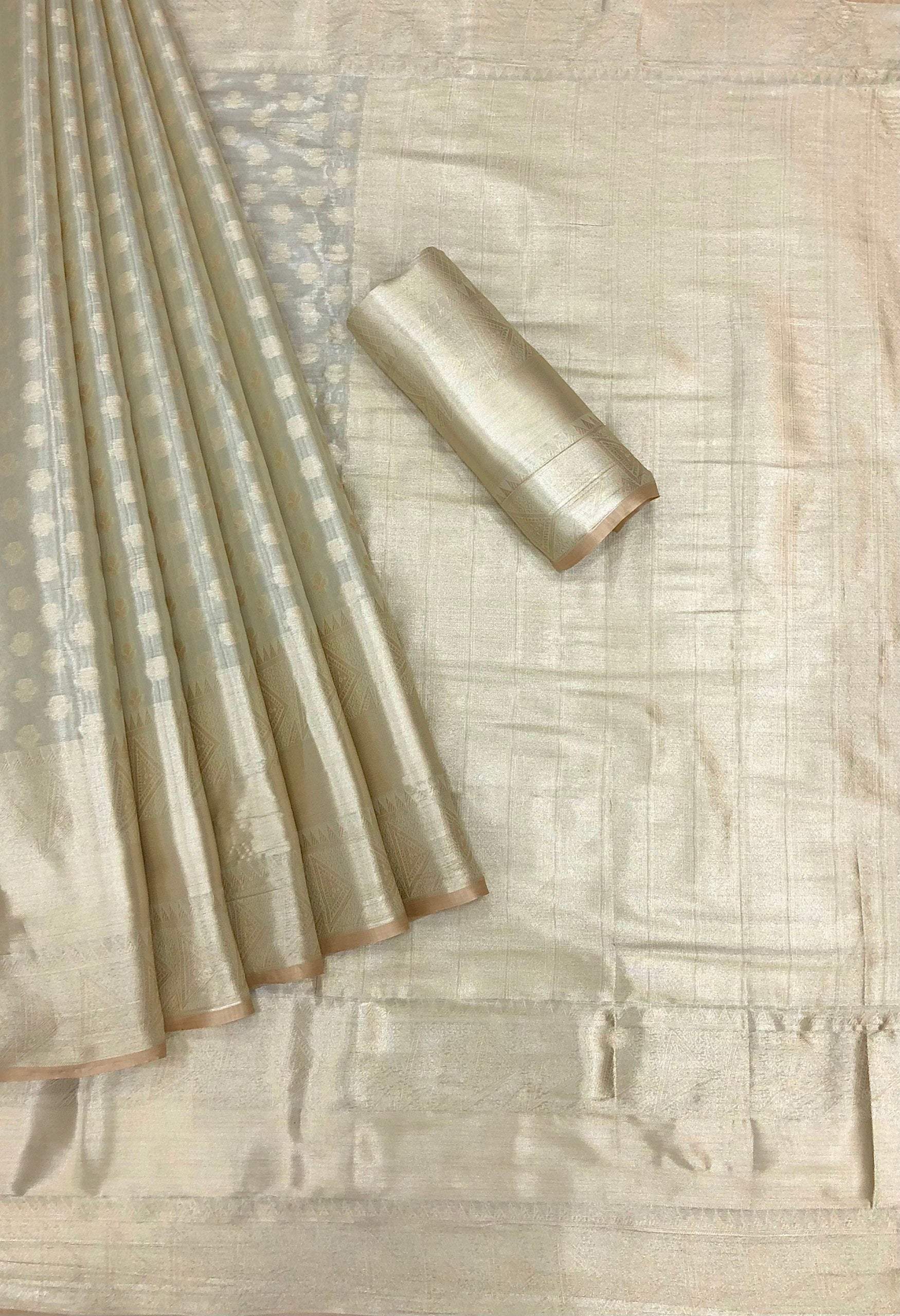 Muniba  Kanjivaram Silk Zari Weaving Saree