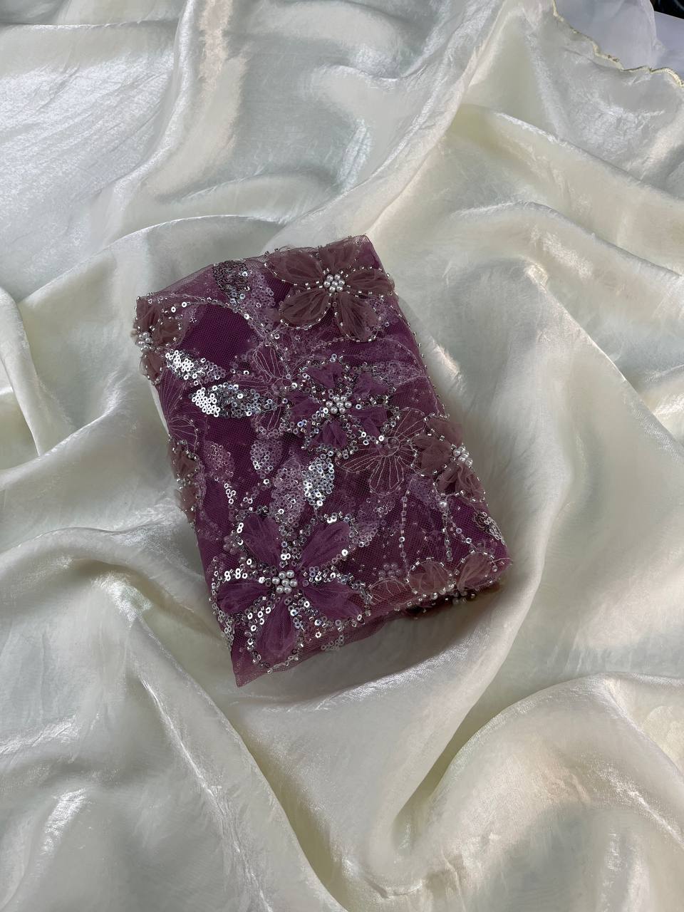 Henry Space Silk Embroidery Work Saree