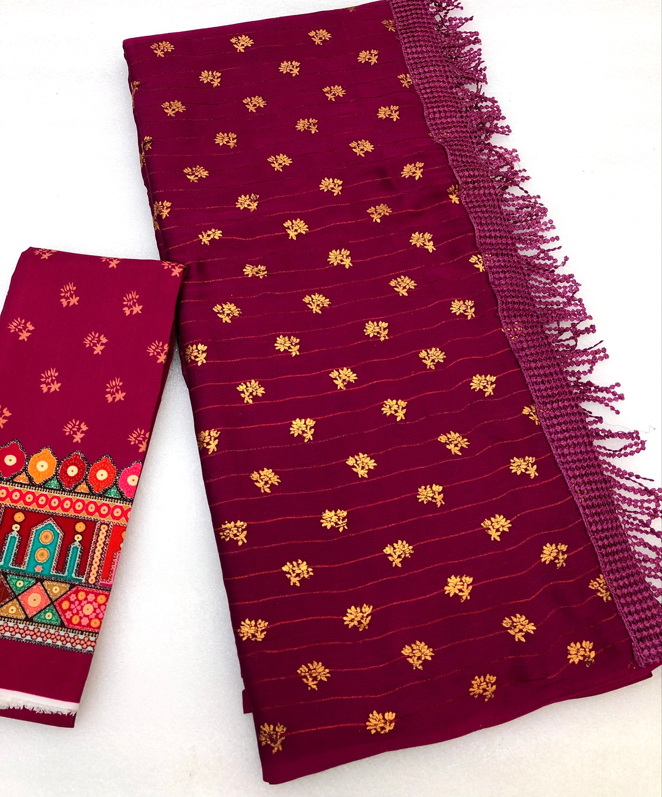 Neelam Chiffon Zari Lining With Foil Print Saree