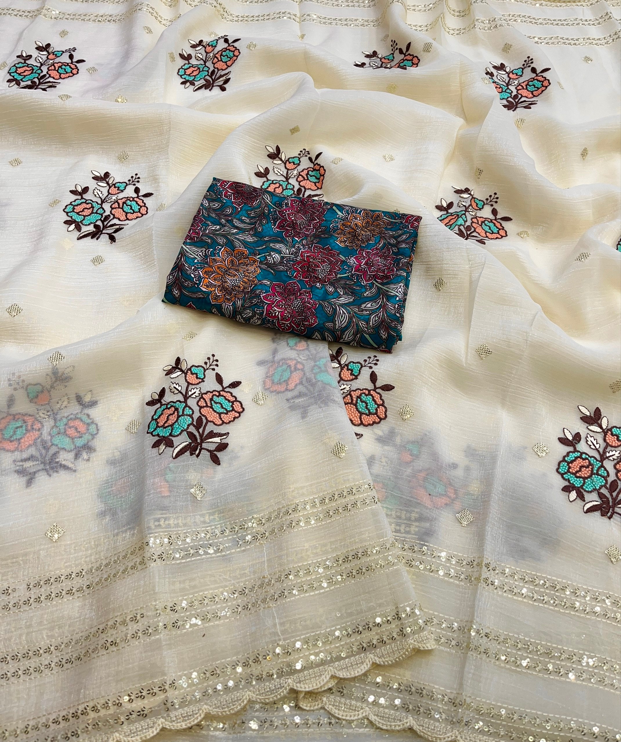 WhiteFlower Crunchy Silk Crush Embroidery Work Saree