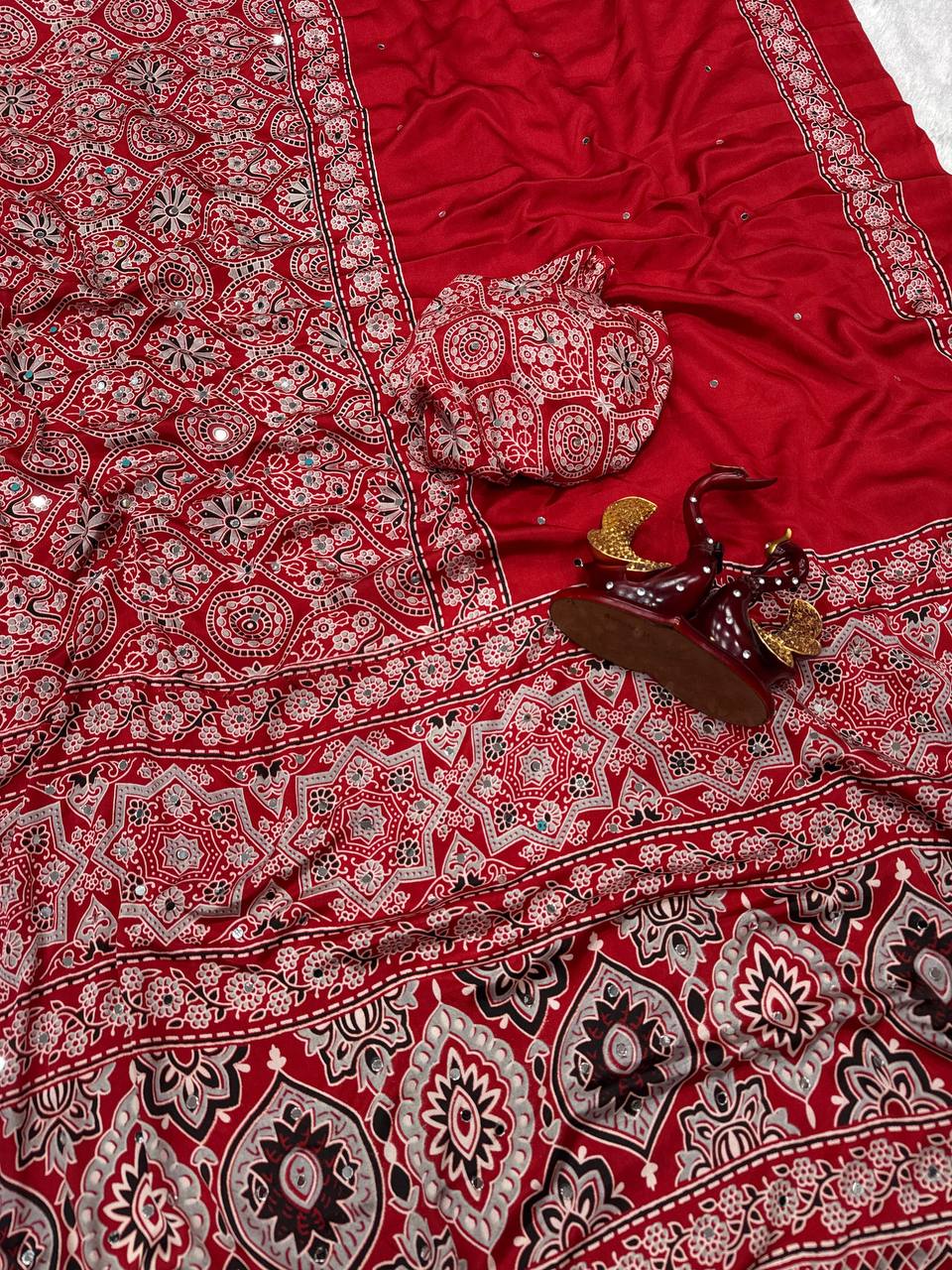 #Color_Red