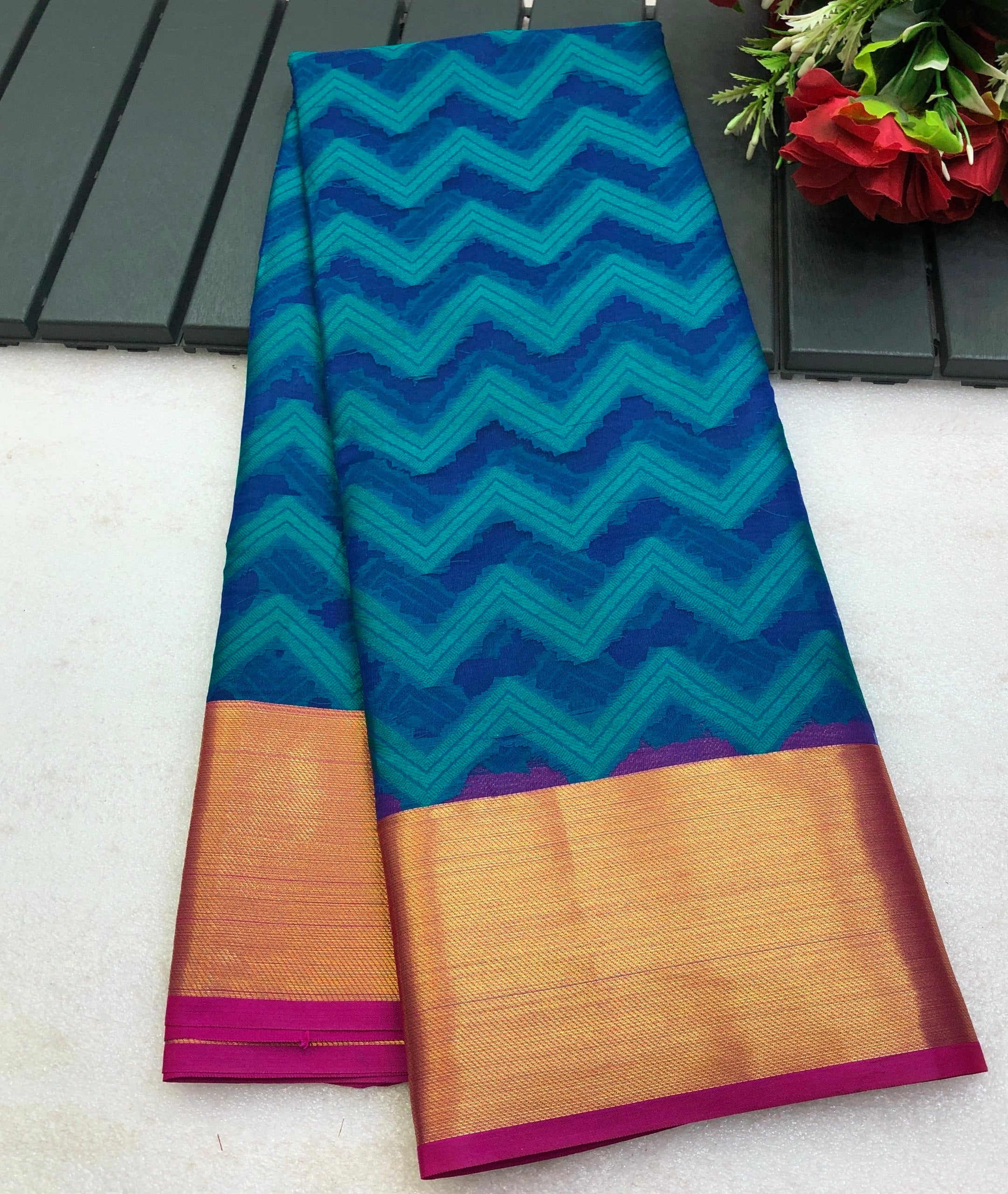 Anavi Soft Silk Zari Weaving Saree