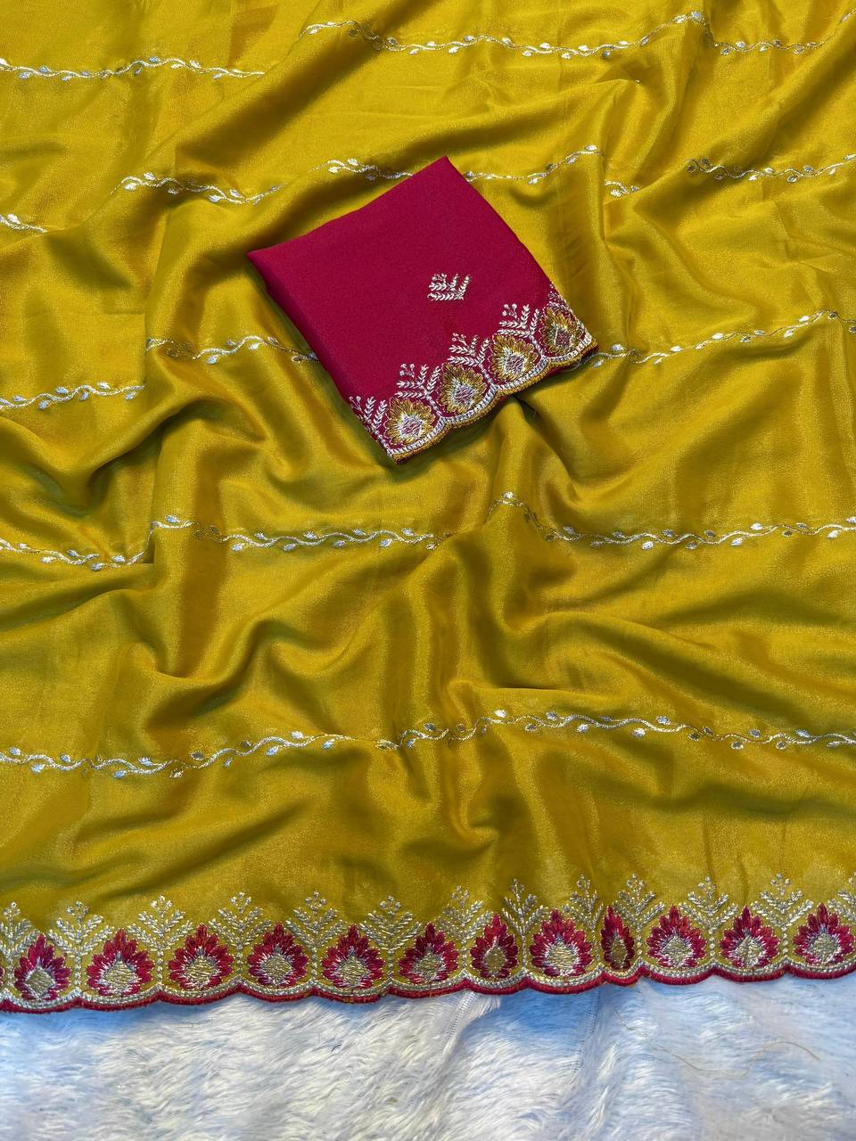 #Color_Yellow
