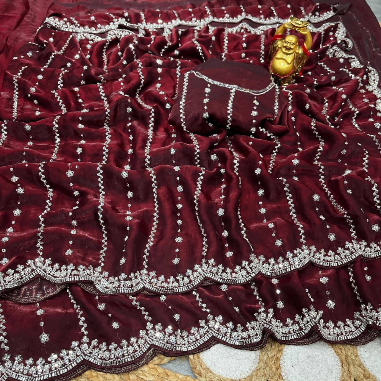 #Color_Maroon