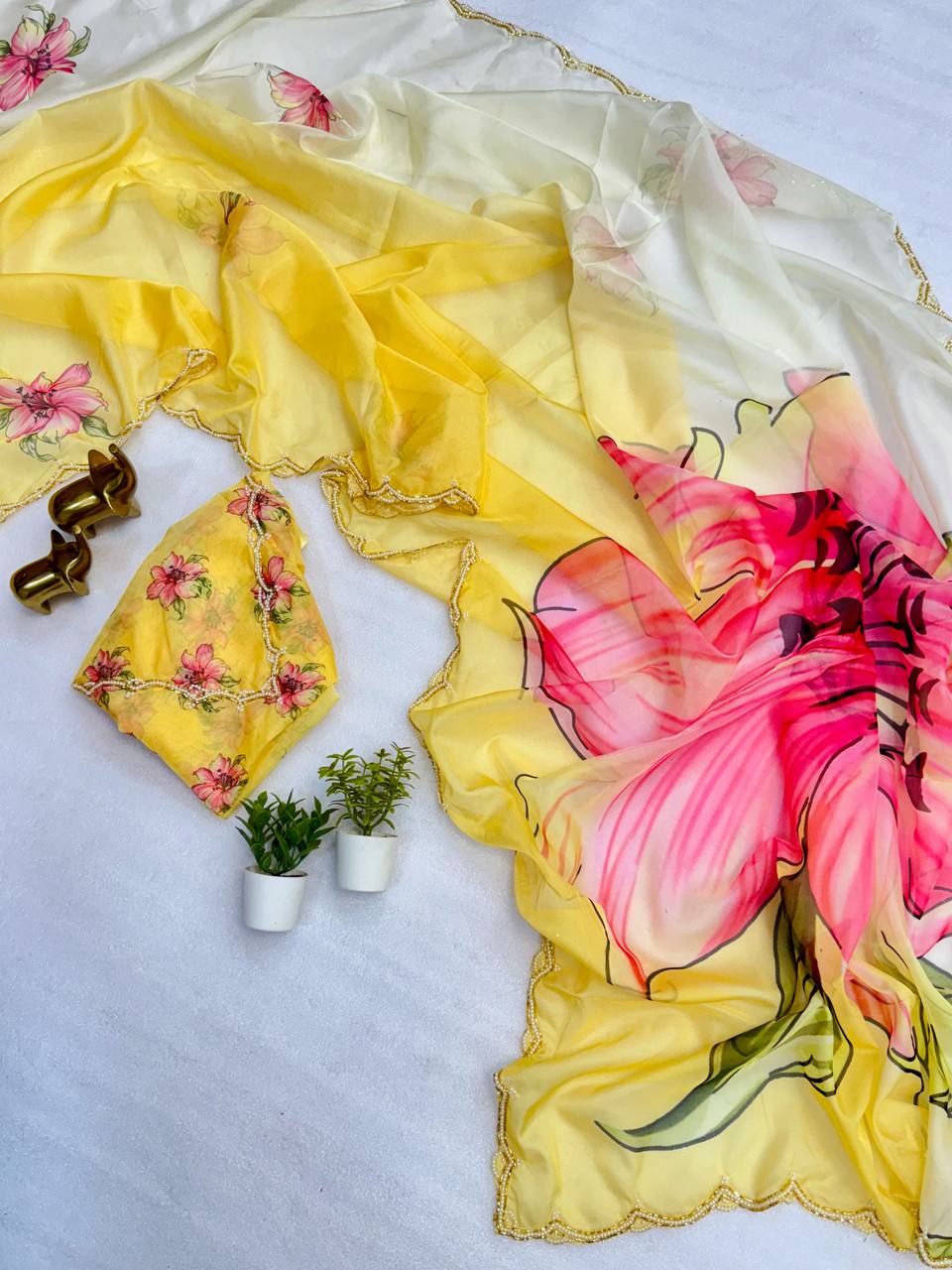 #color_yellow