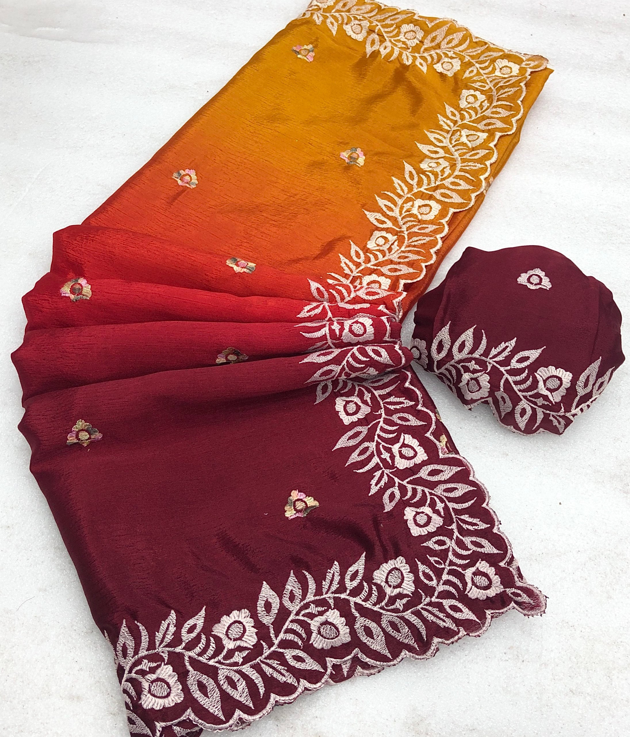#Color_Maroon