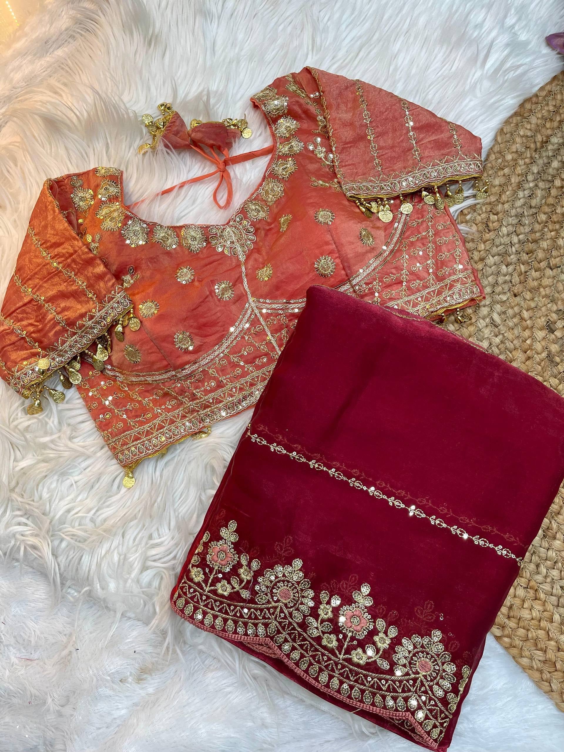 #Color_Maroon
