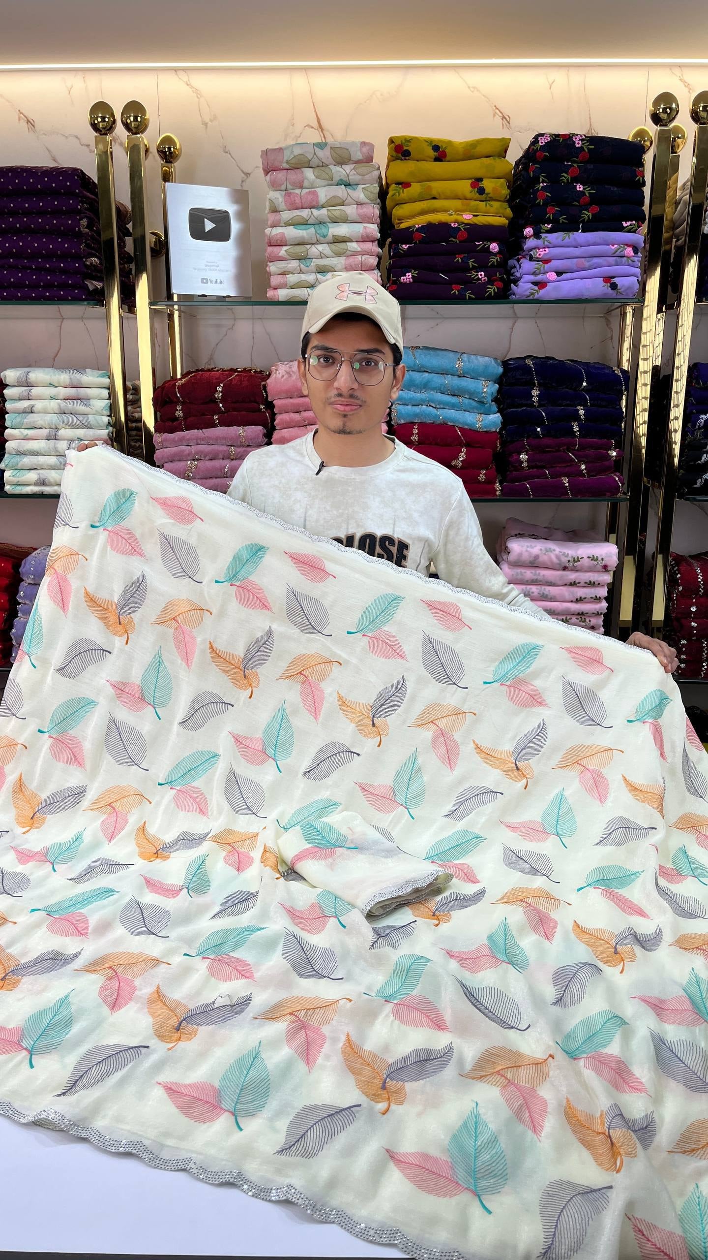 Bract Crush Chiffon Multi Leaf Embroidery Work Saree