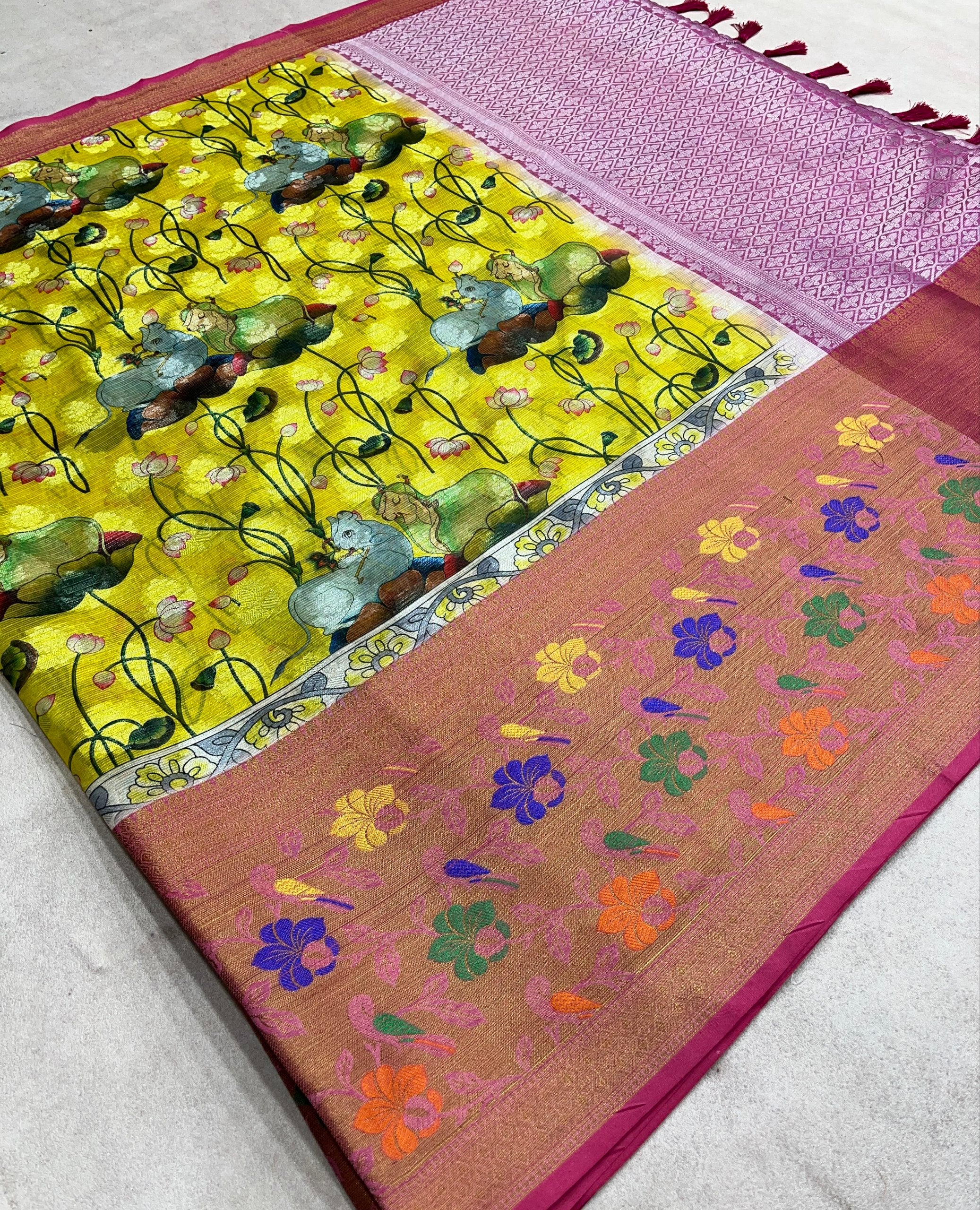 #Color_Yellow