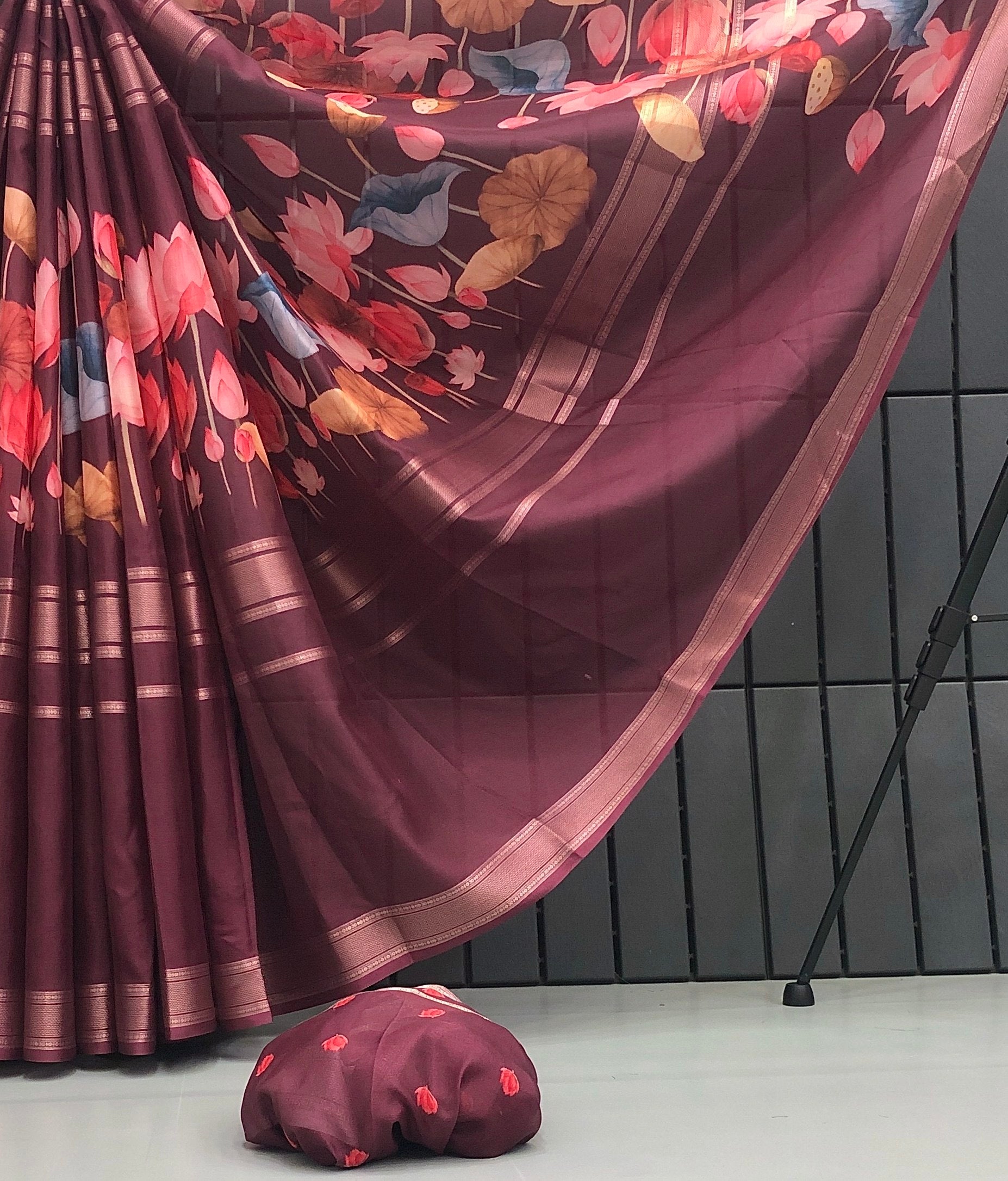 #cOLOR_Maroon