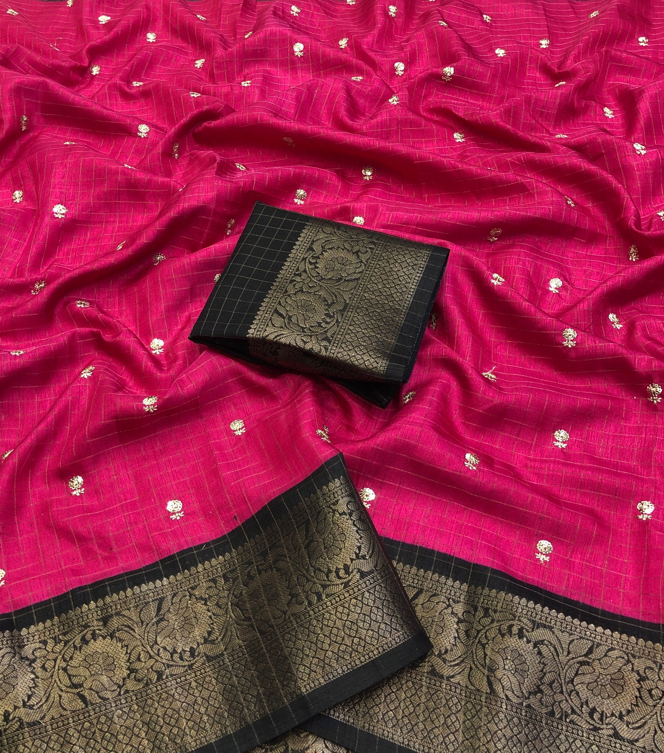 #Color_Pink