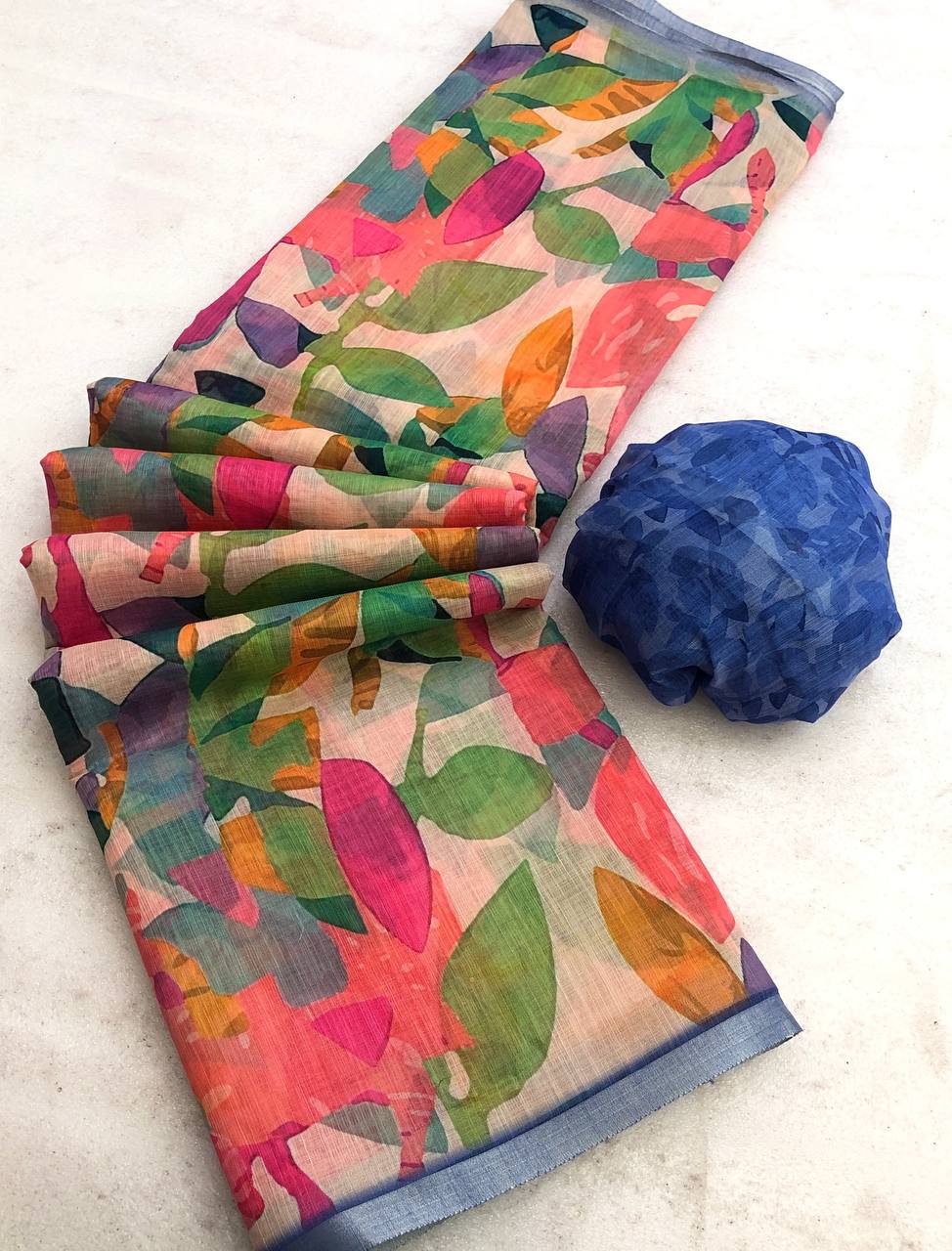Pixia Linen Printed Zari Weave Border Saree