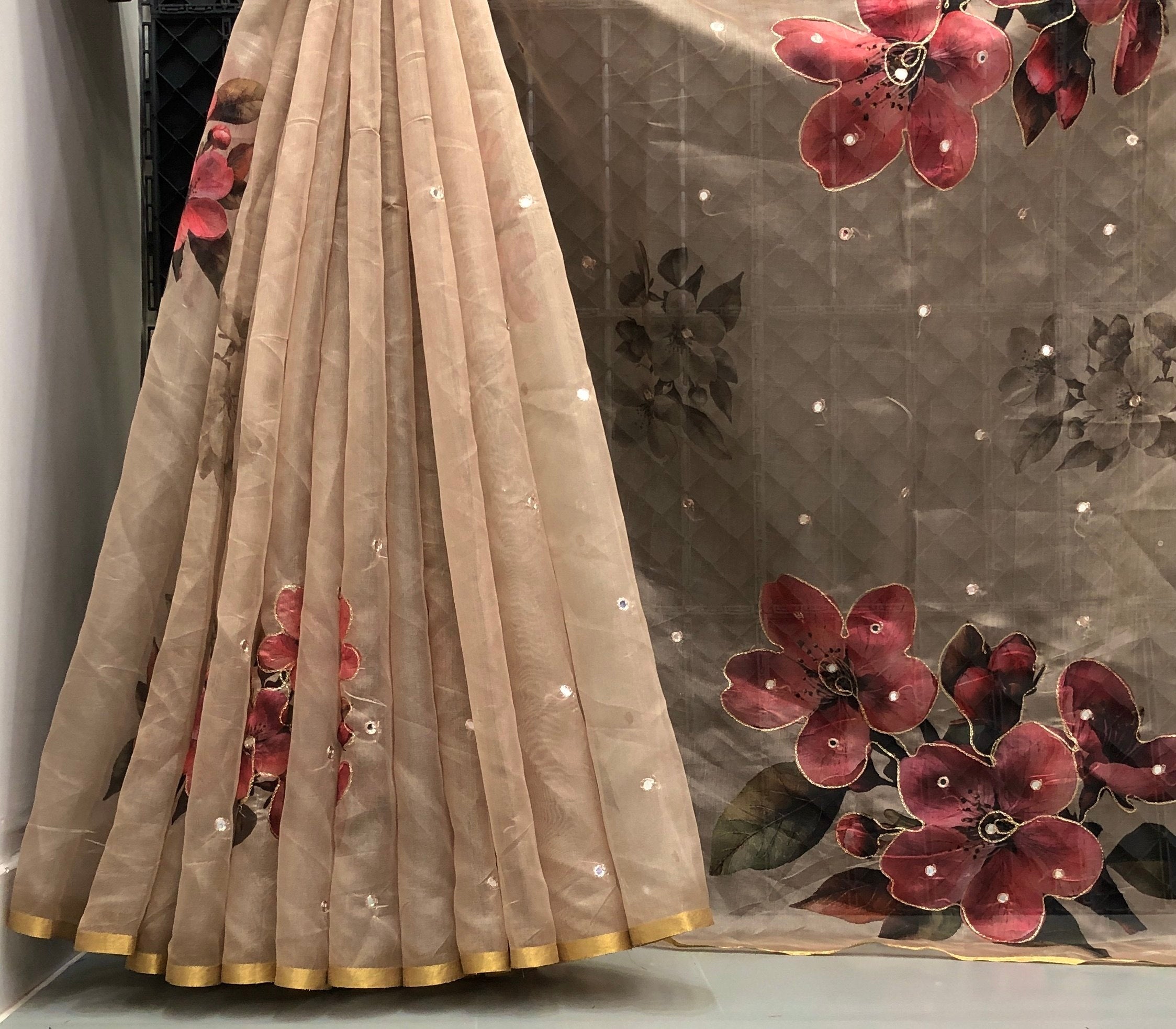 Sarmin Organza Floral Digital Print Saree