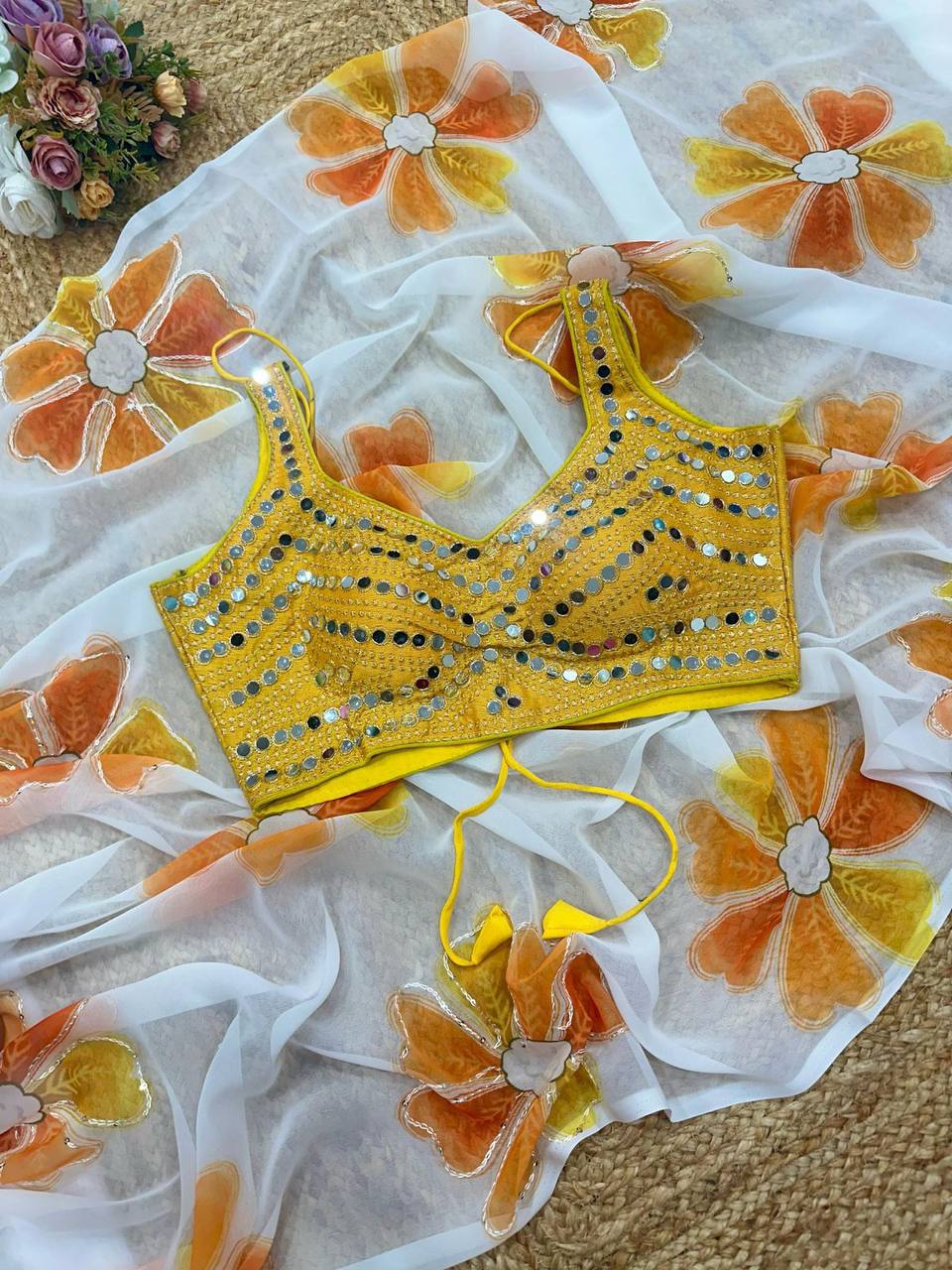 #Color_Yellow