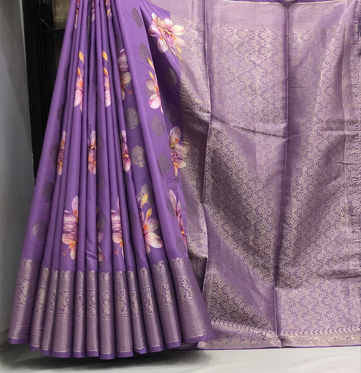 #Color_Lavender