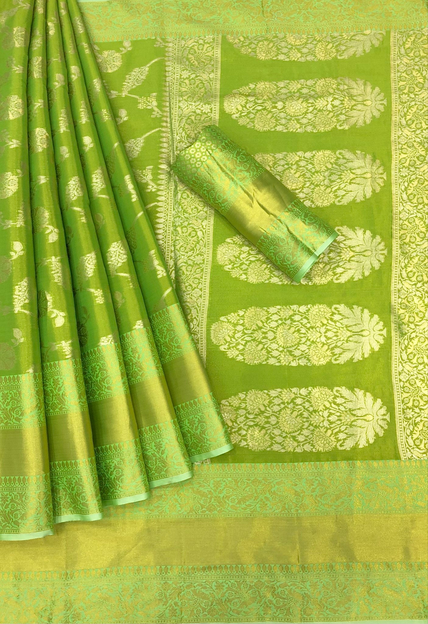 #Color_PistaGreen
