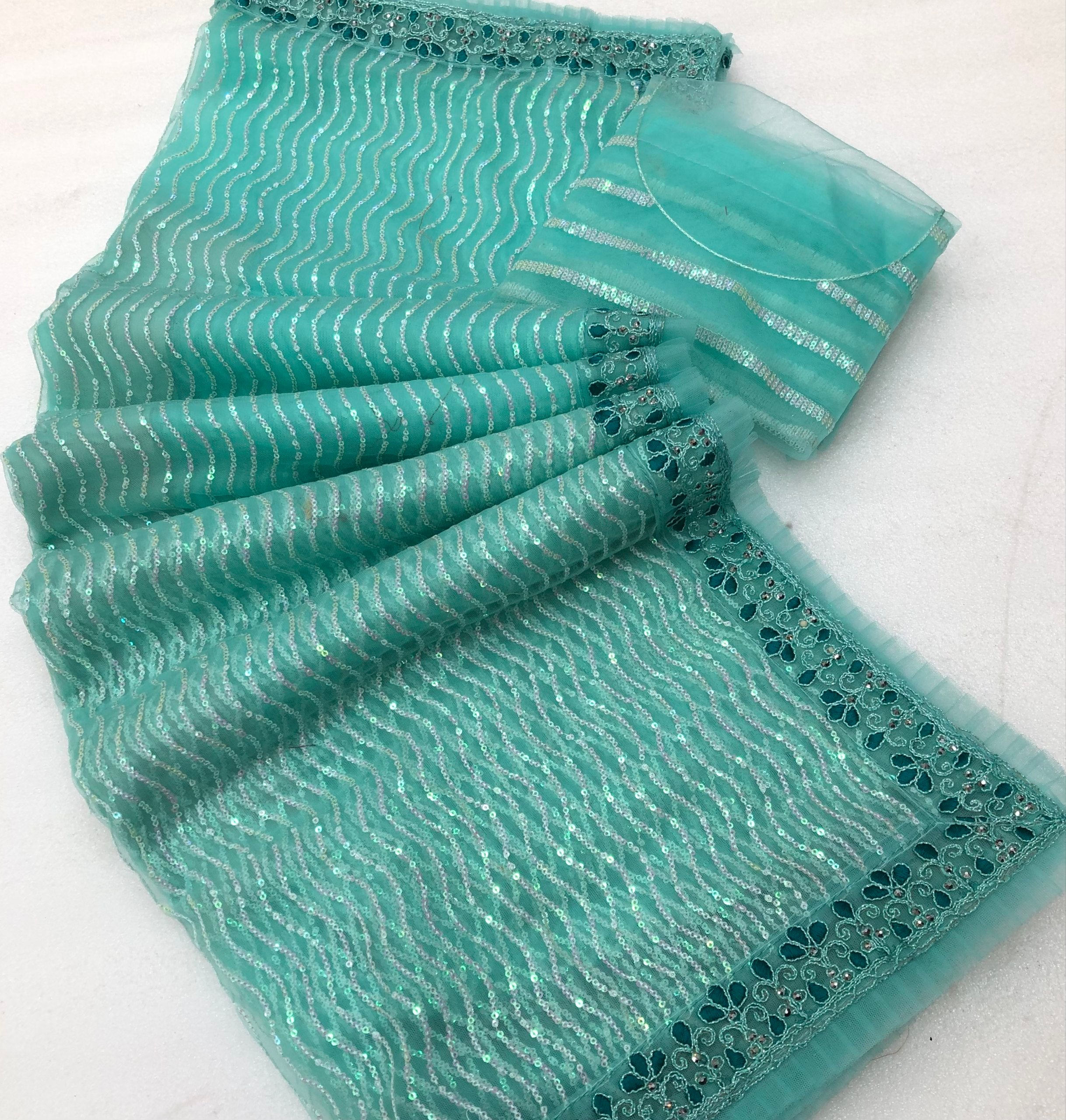 #Color_SeaGreen