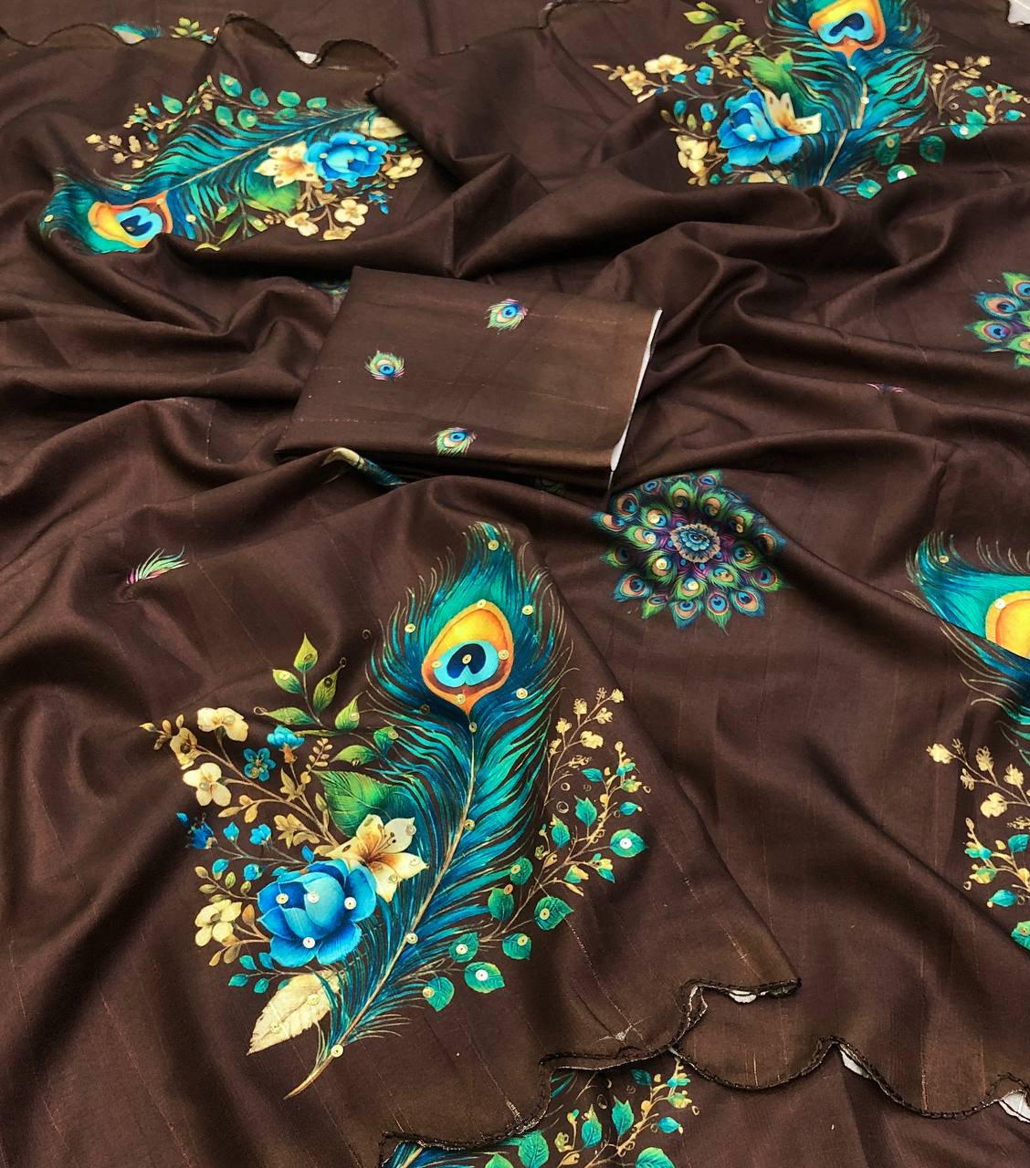 #Color_Brown