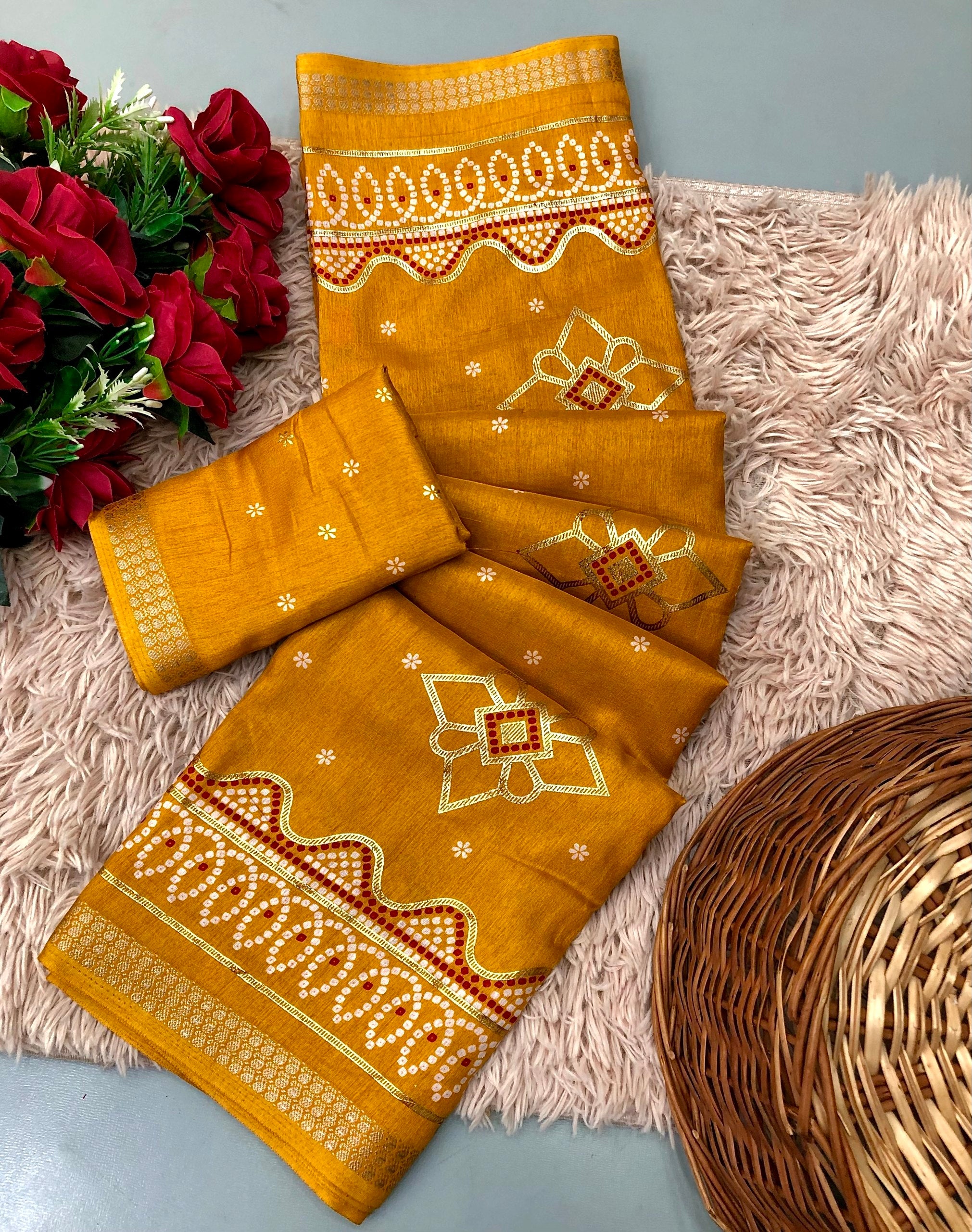 #Color_Yellow