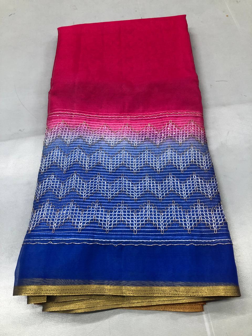 Fancy Sarees Without Blouse