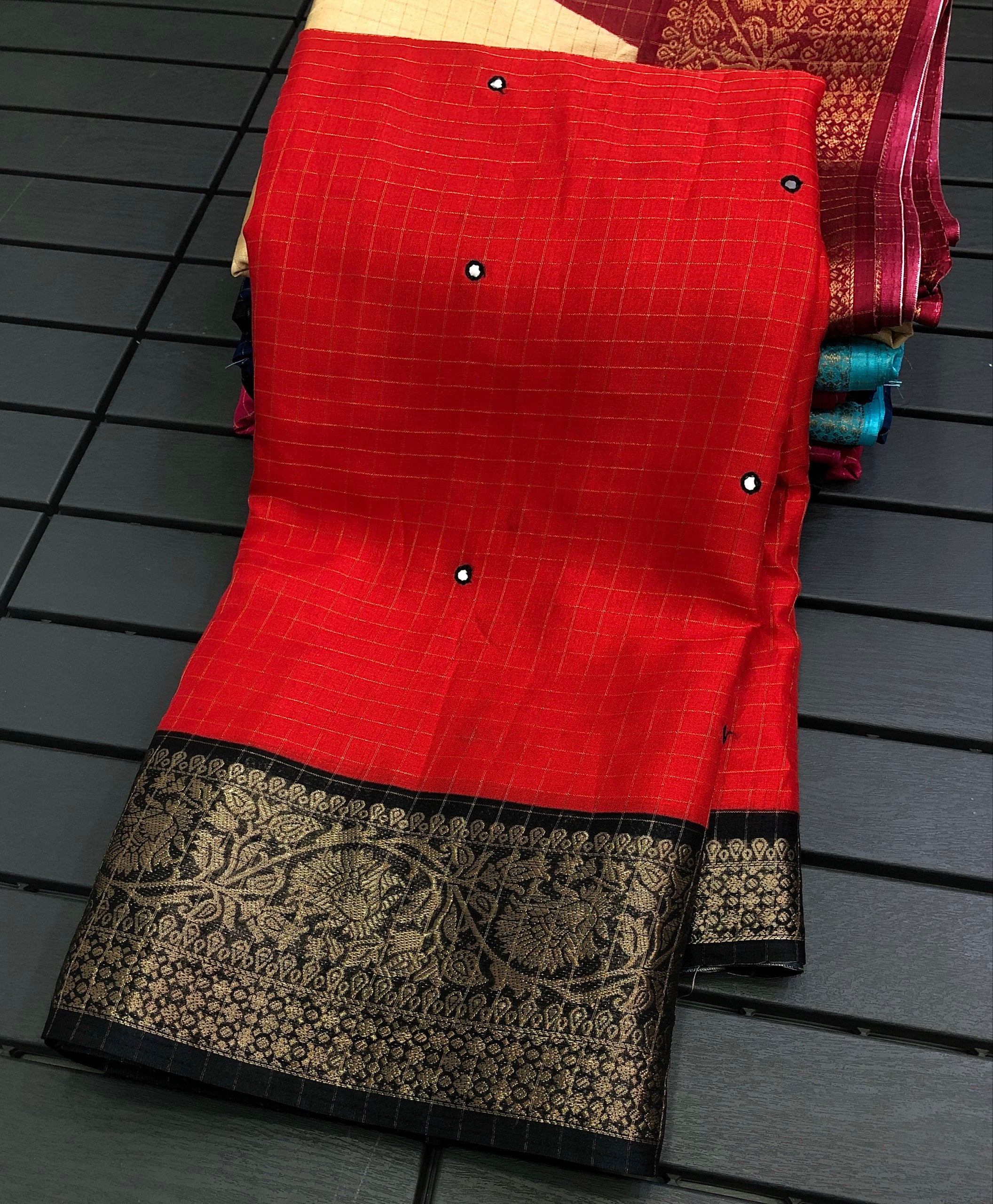 #Color_Red