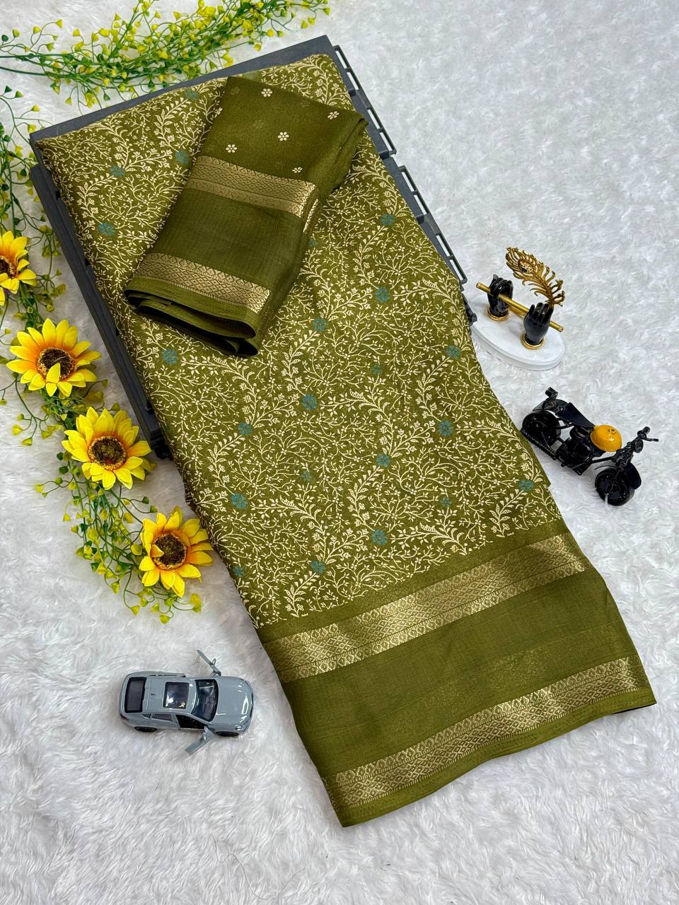 Nazneen Dull Moss Chiffon Printed Saree