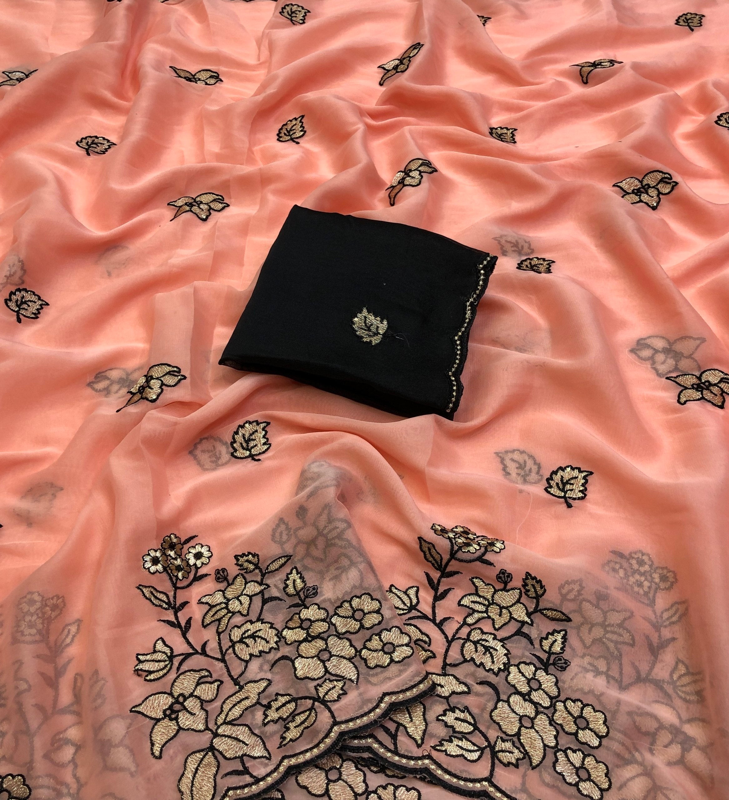 #Color_Peach