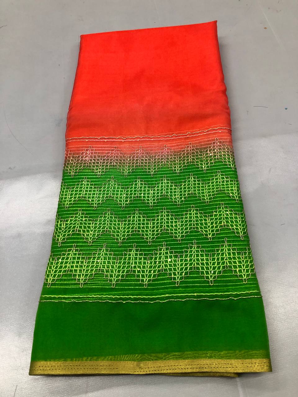 Fancy Sarees Without Blouse
