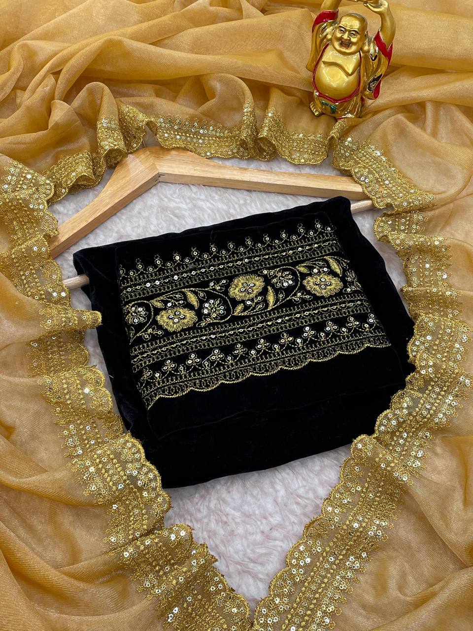 #color_gold
