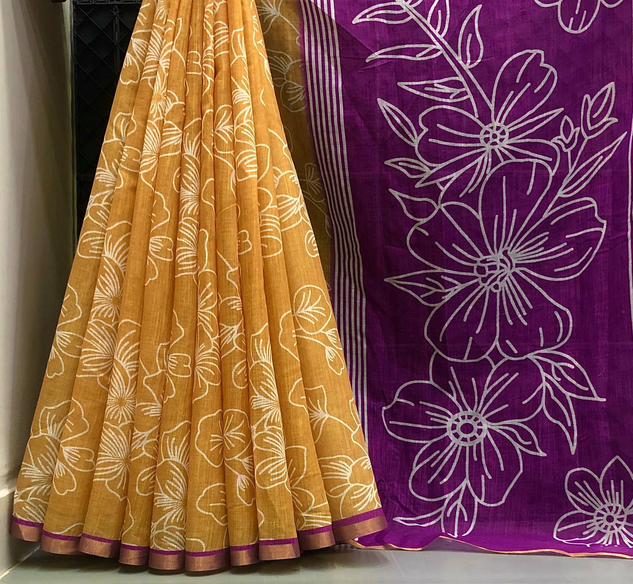#Color_Yellow