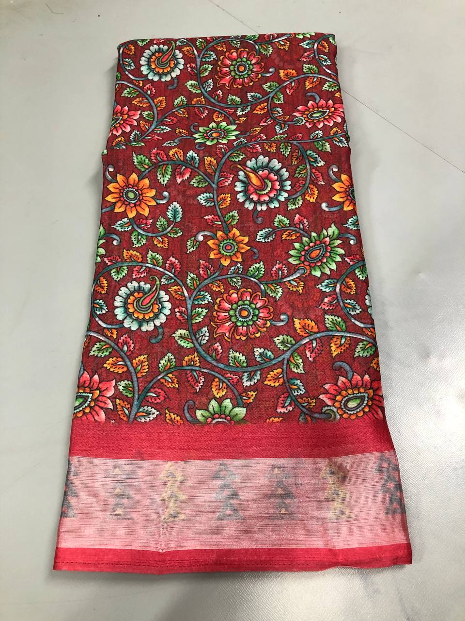 Tussar Silk Floral Digital Print Saree
