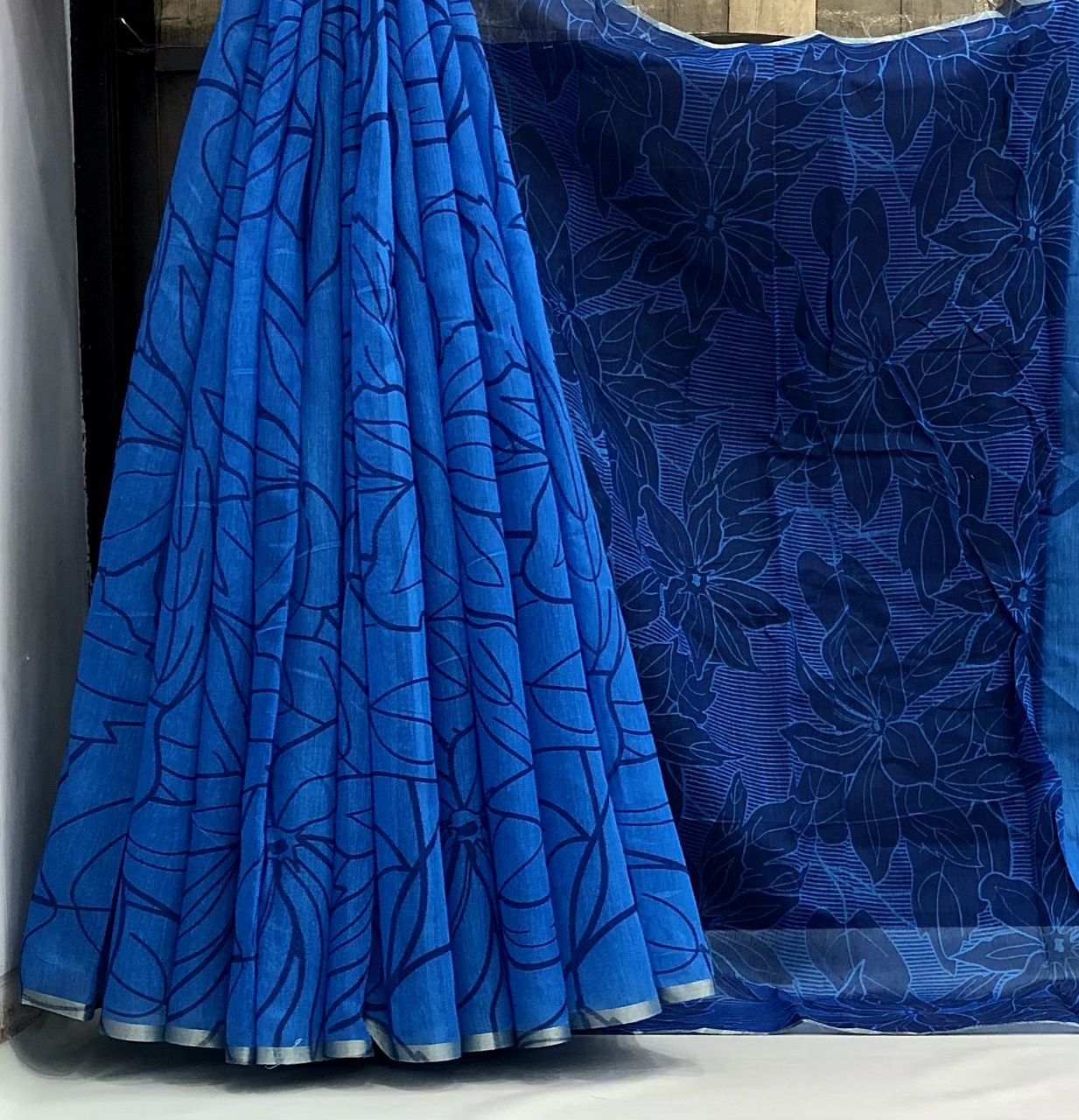#Color_Royalblue