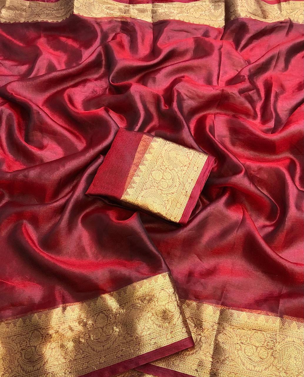 #Color_Maroon