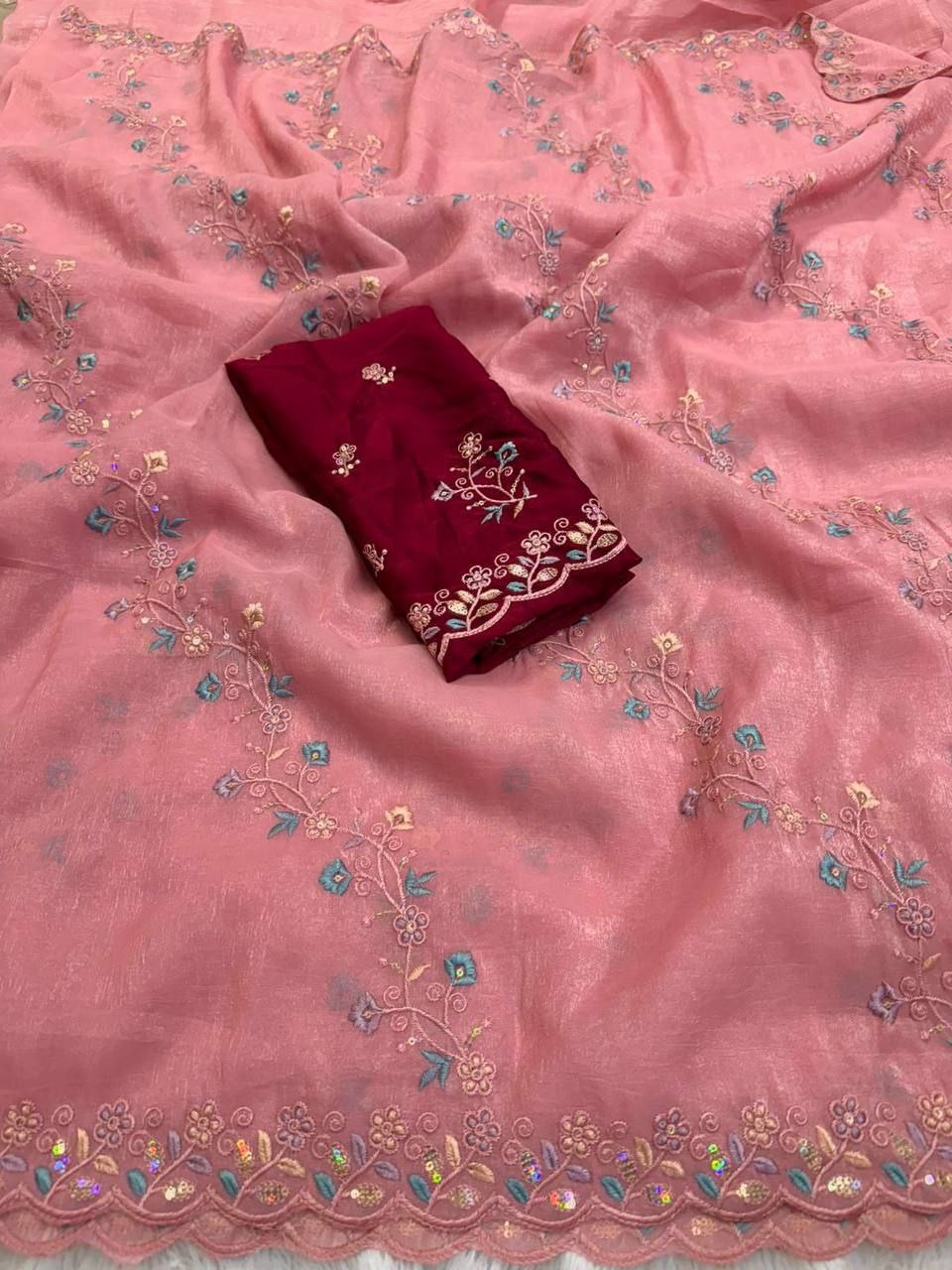 #Color_Pink
