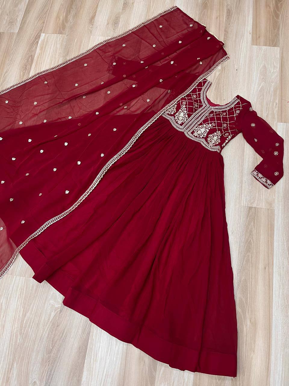 #Color_Maroon