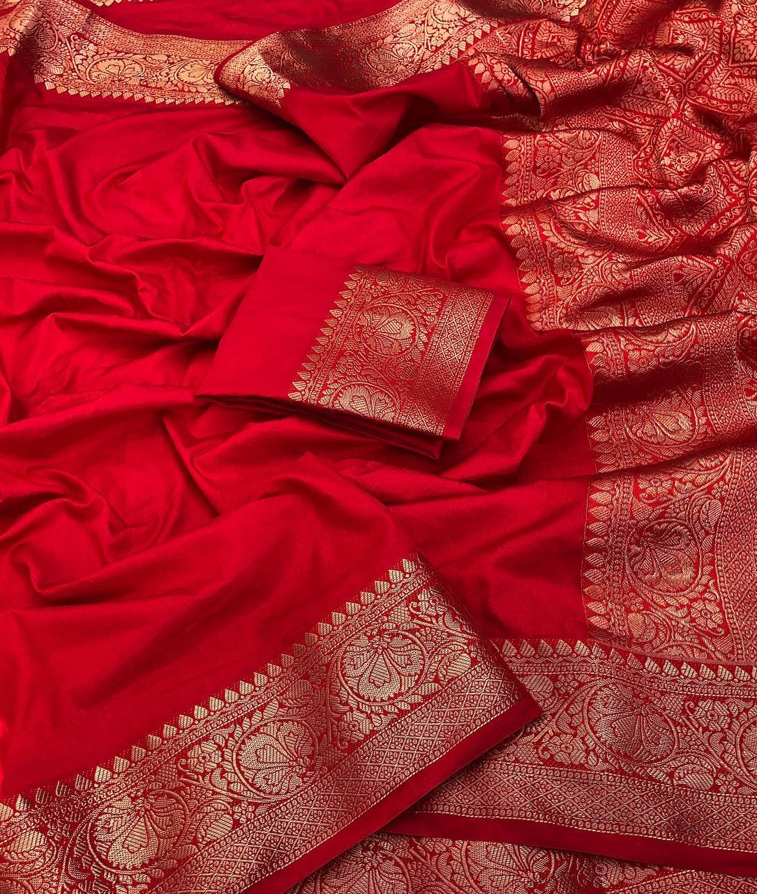 BANARASI CRAPE SILK DYABLE SAREE