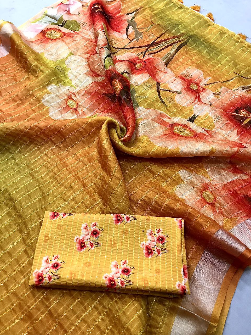 #Color_Yellow