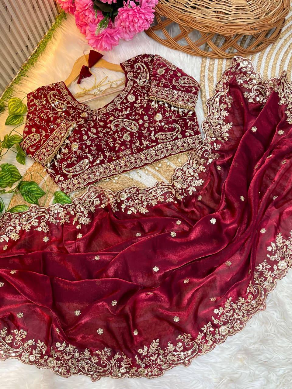 #Color_Maroon