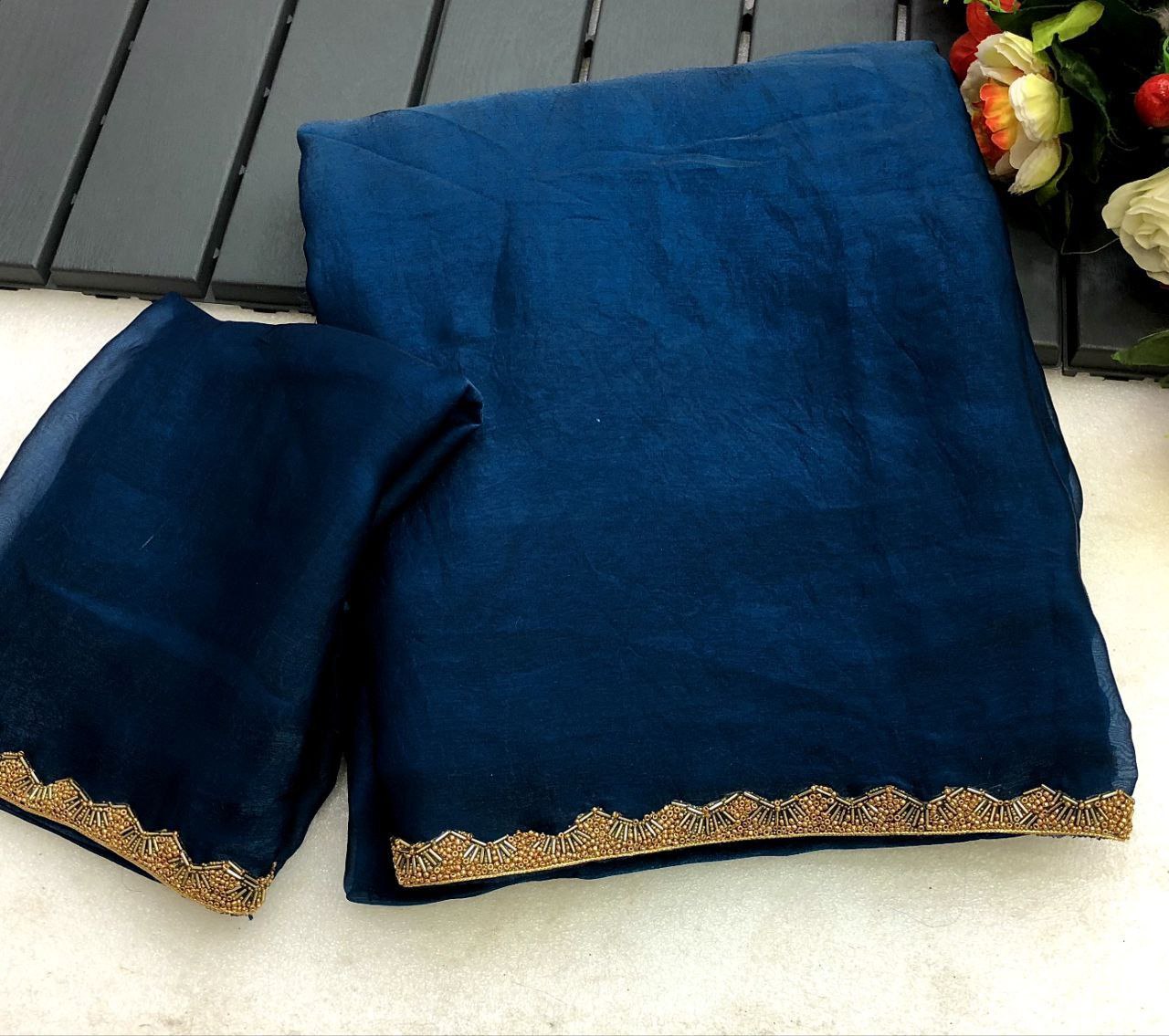 INARA SOFT & SMOOTH SPACE SILK SAREE