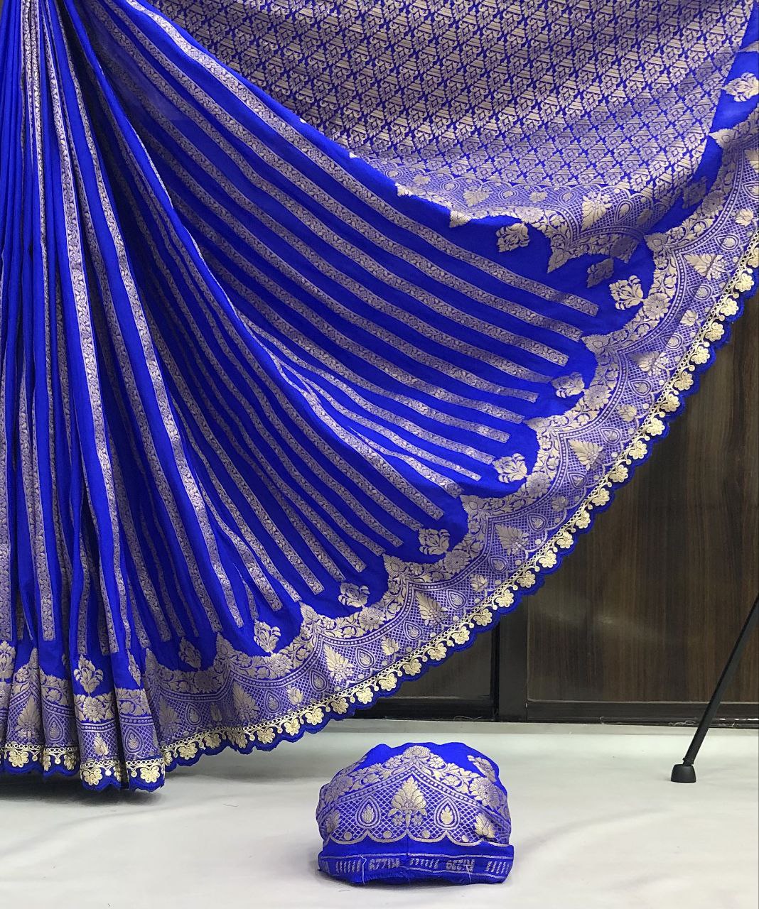 #Color_RoyalBlue