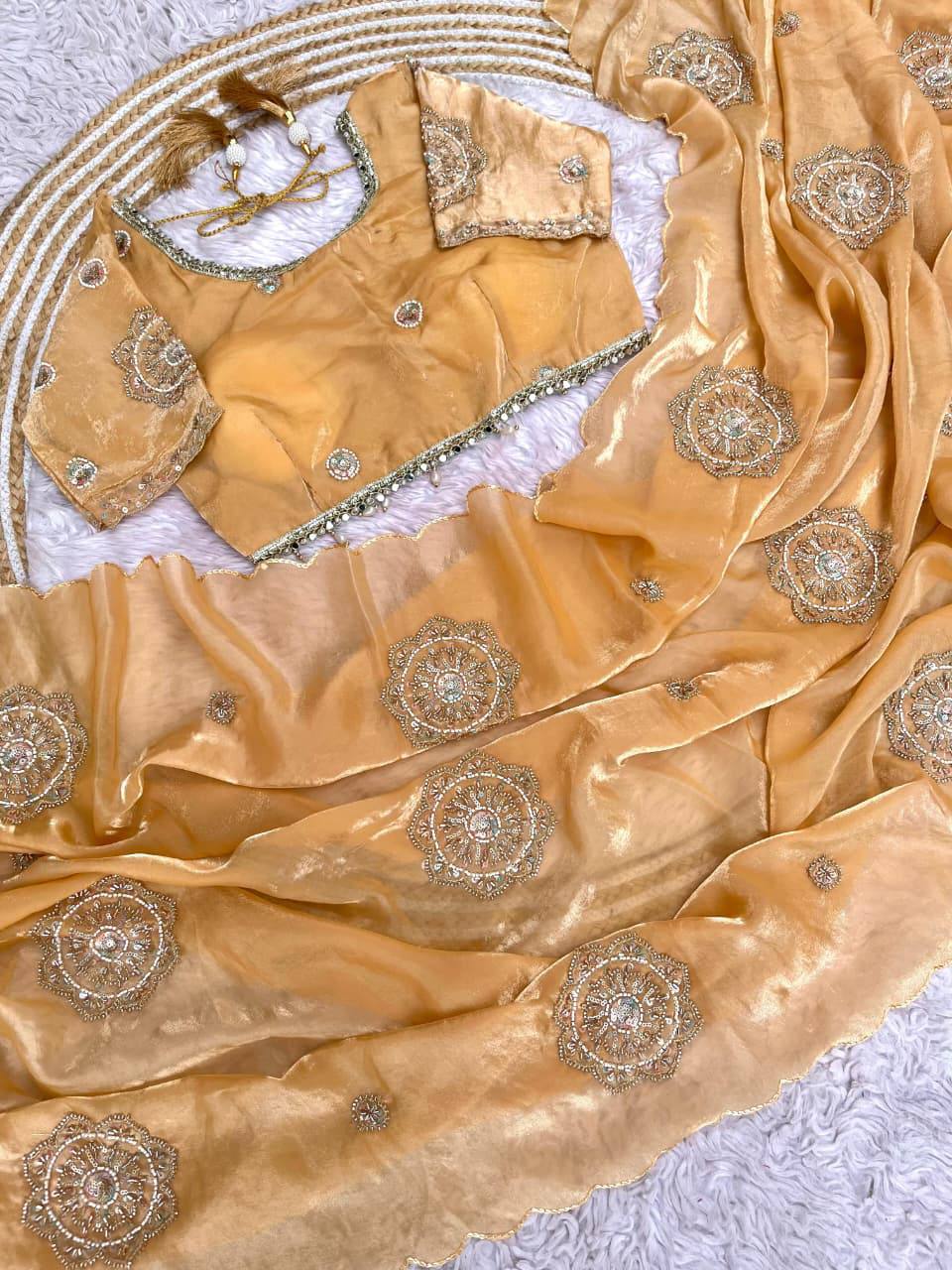 #Color_Yellow