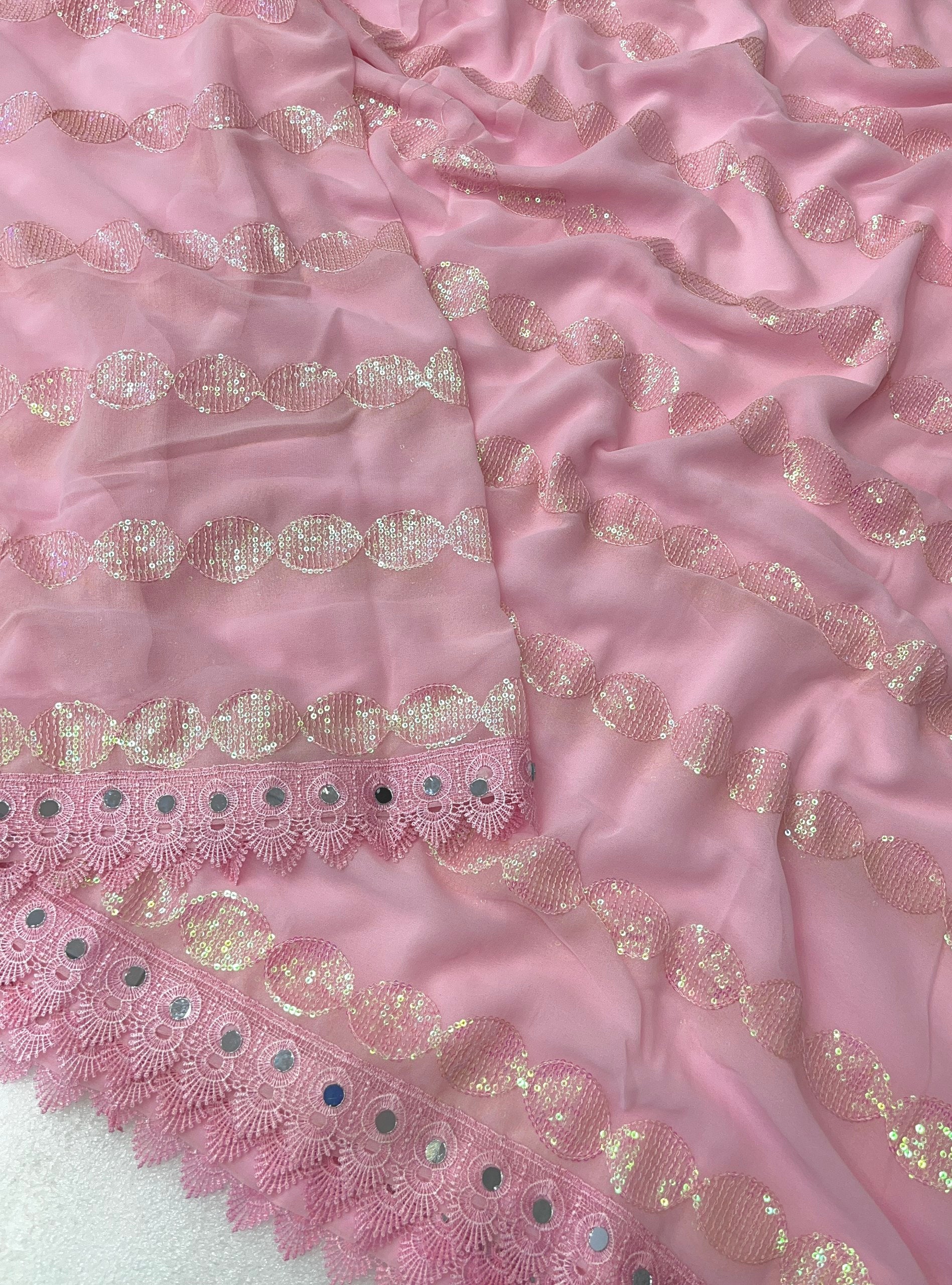 #Color_Lightpink