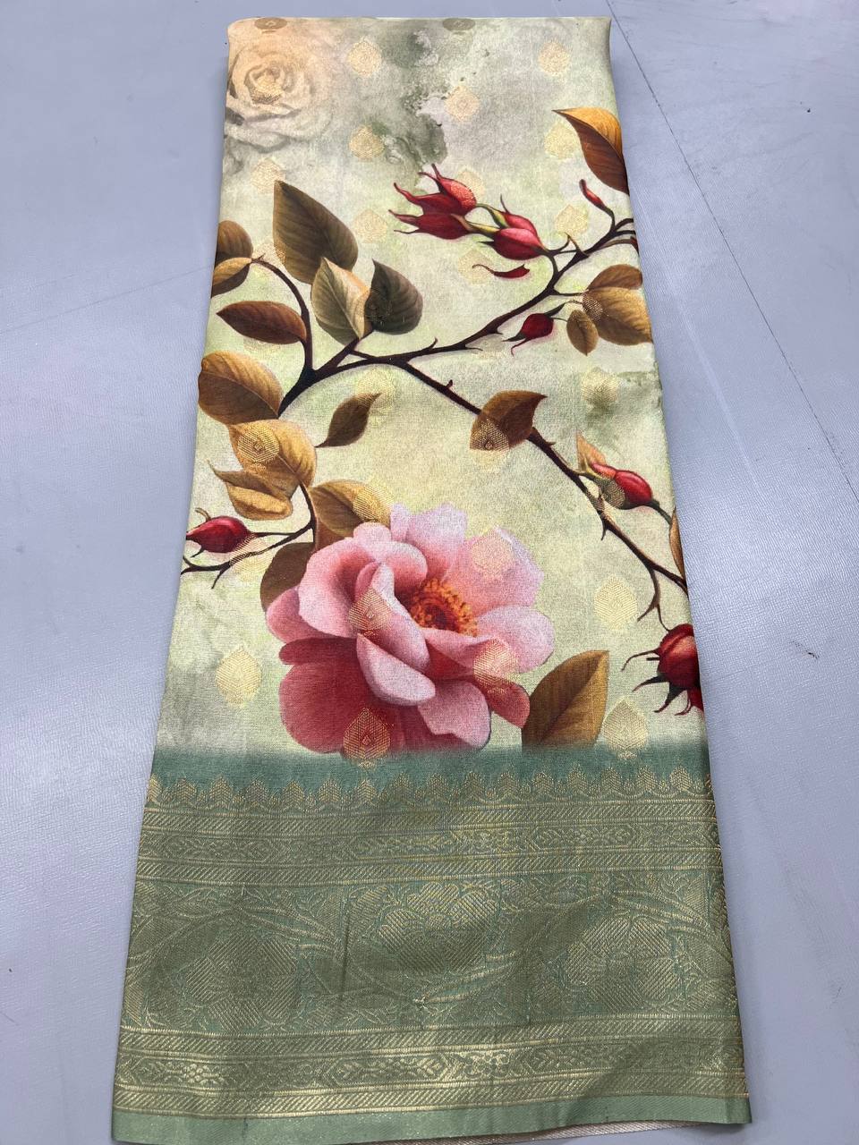 Soft linen printed , Furr & Foil work sarees with blouse