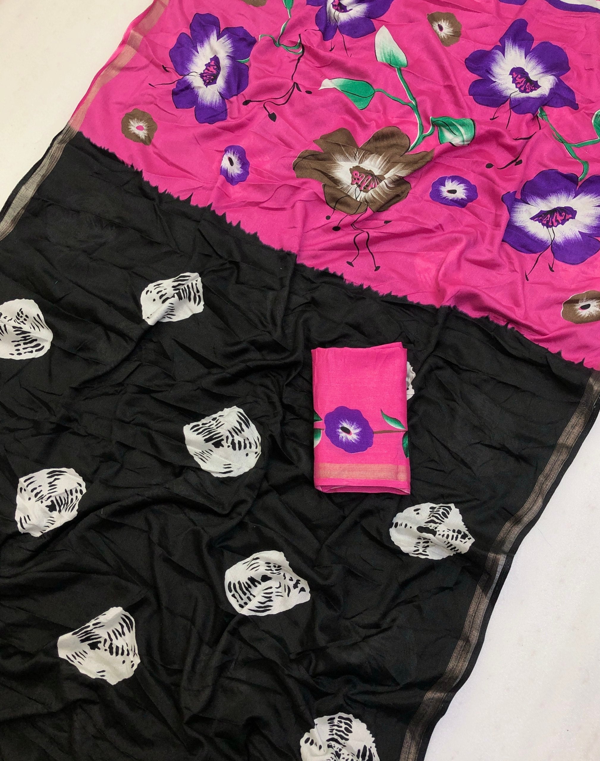 Azmee Mul Cotton Bandani Print Saree