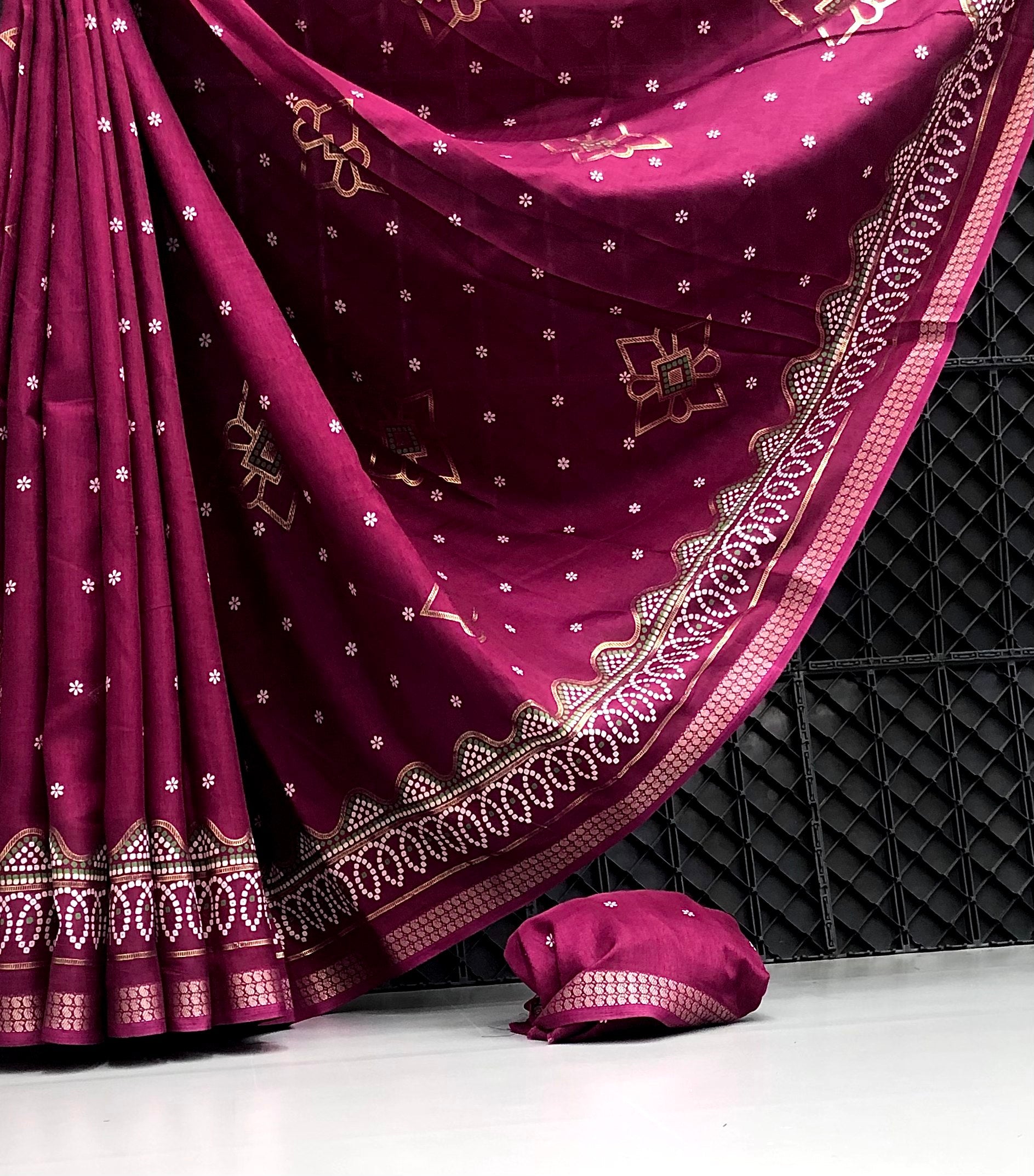 #Color_Magenta