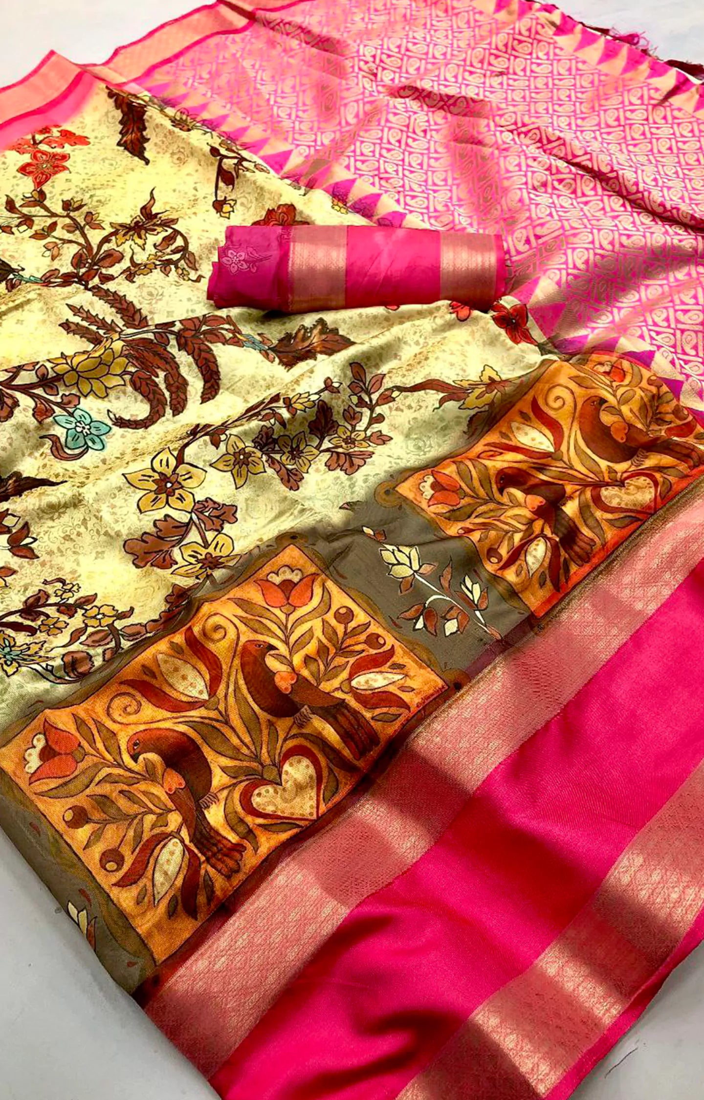 SARAS SOFT SILK GOLD ZARI WEAVING SAREE.